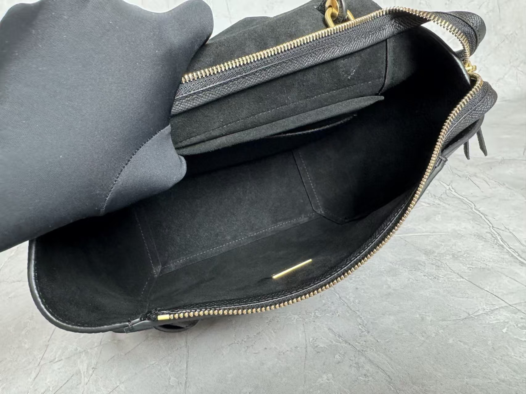 Celine Belt Palm Print Catfish Bag1:1High-quality replica