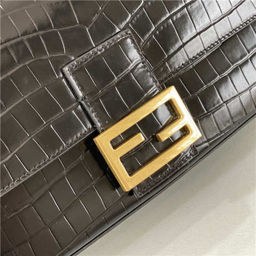 fendi iconic baguette bag - Replicaclubs