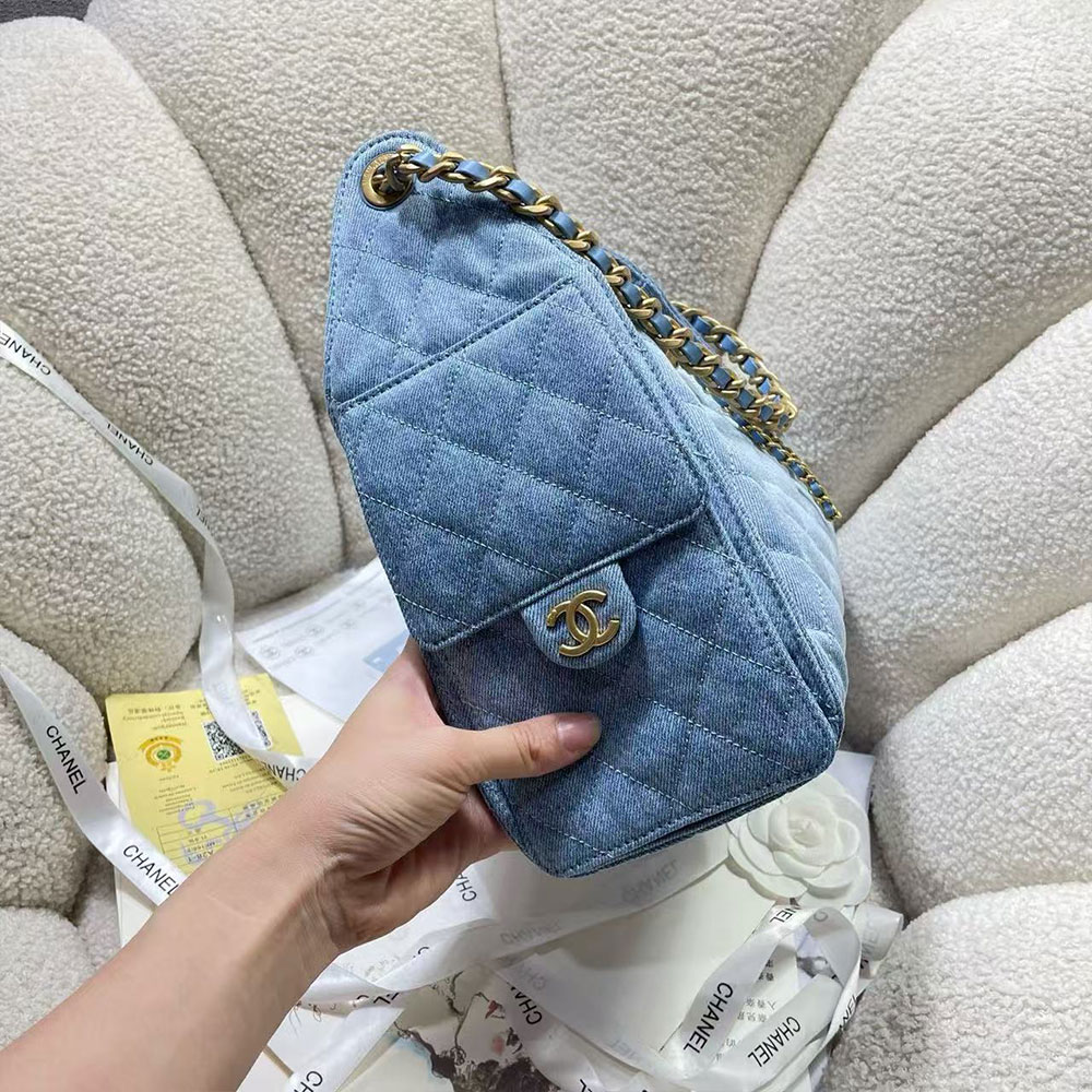 CHANEL 25 Small Handbag1:1High-quality replica