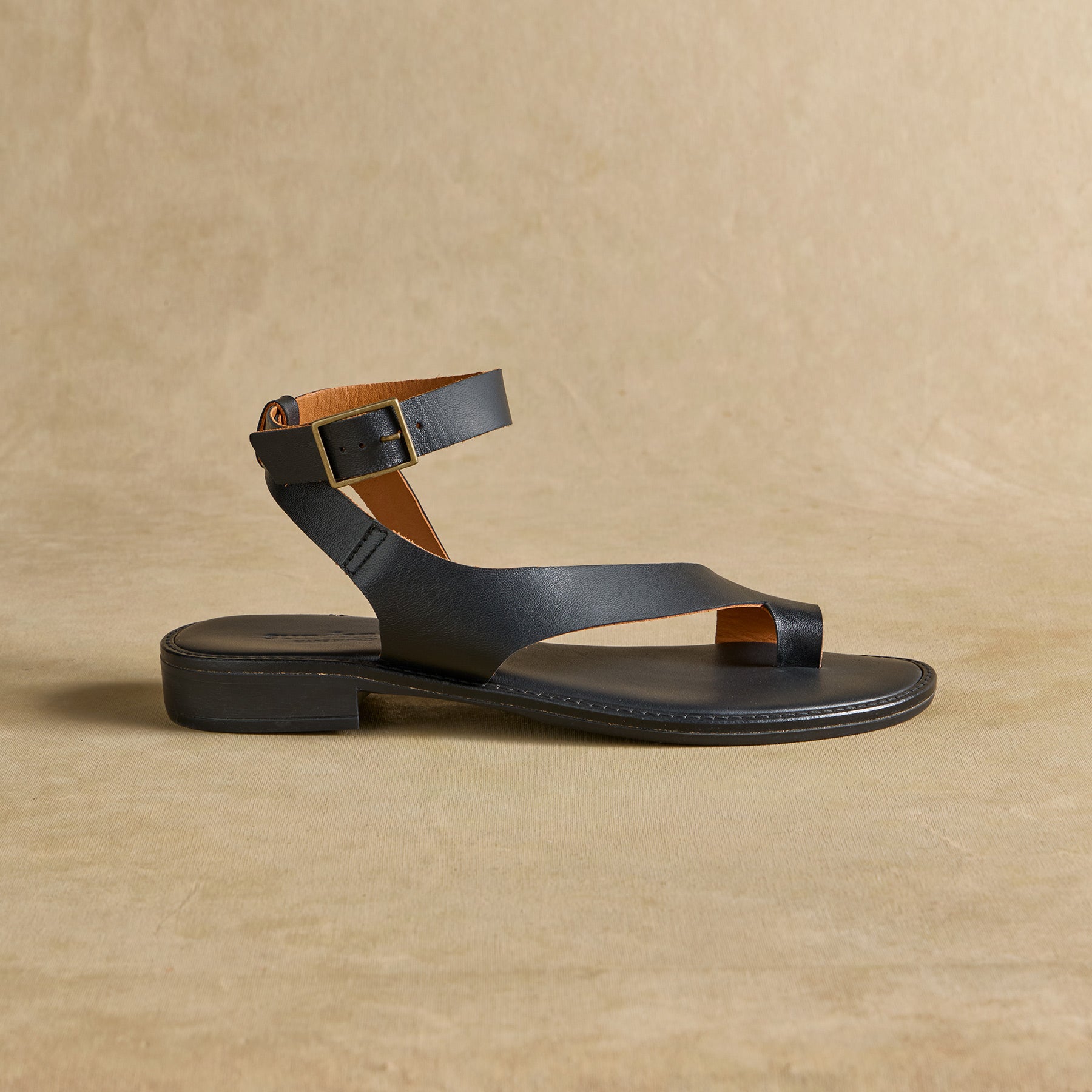 Jasiri Sandals - Sundance Clothing