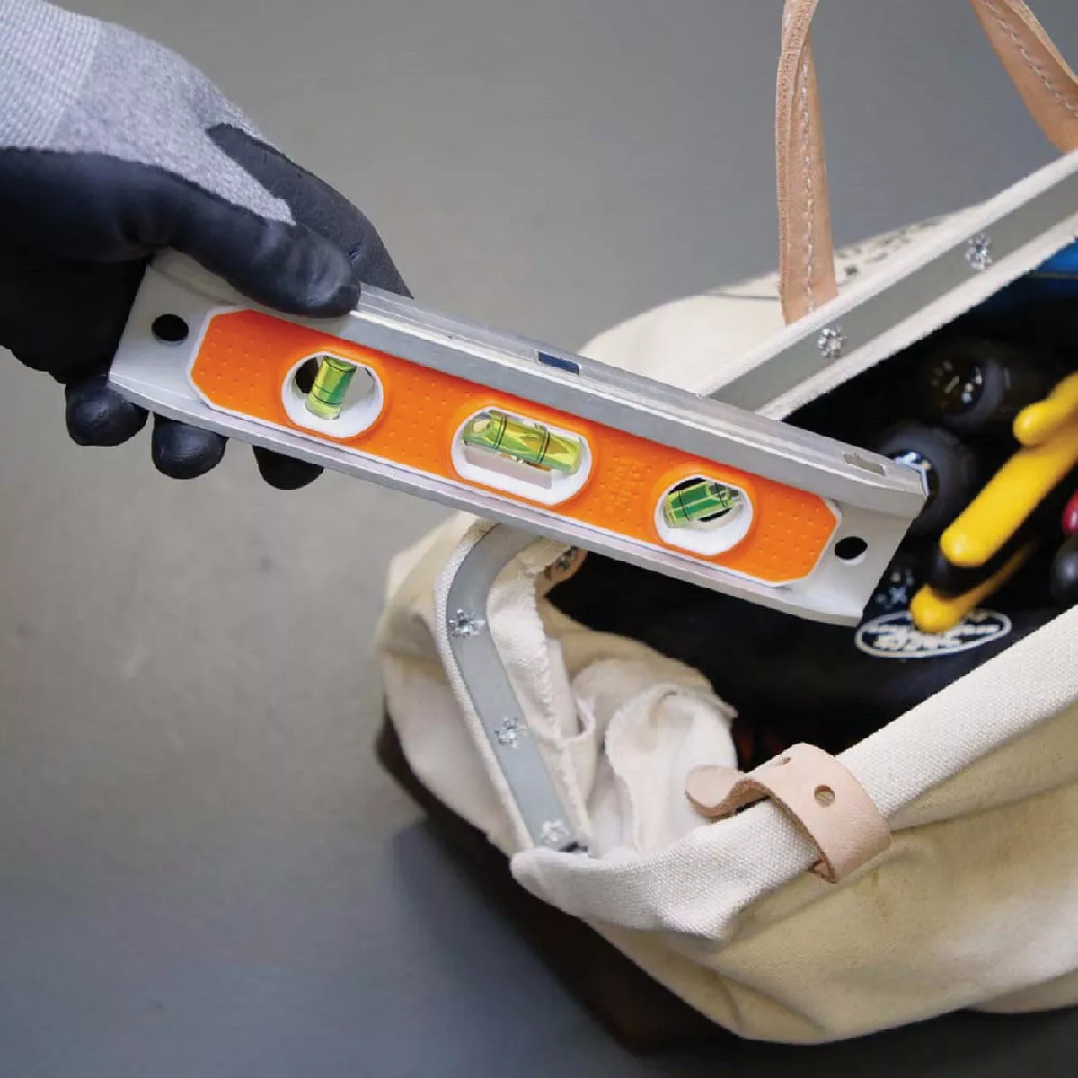 Klein 9 In. Aluminum Rare-Earth Magnet Torpedo Level