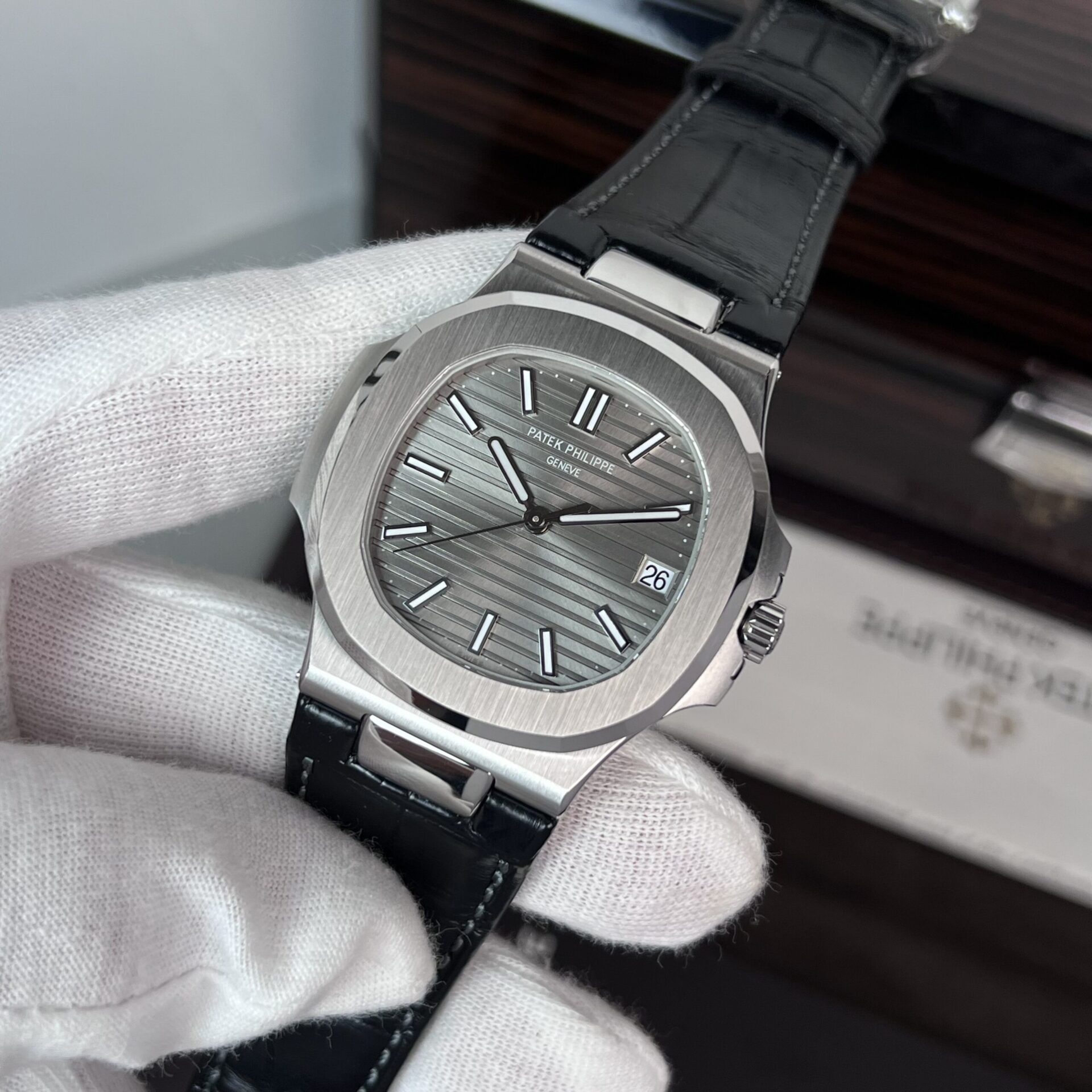 Patek Philippe Nautilus 5711 Replica Watch Men s Leather Strap 3K Factory 40mm - Elite Watch Atelier
