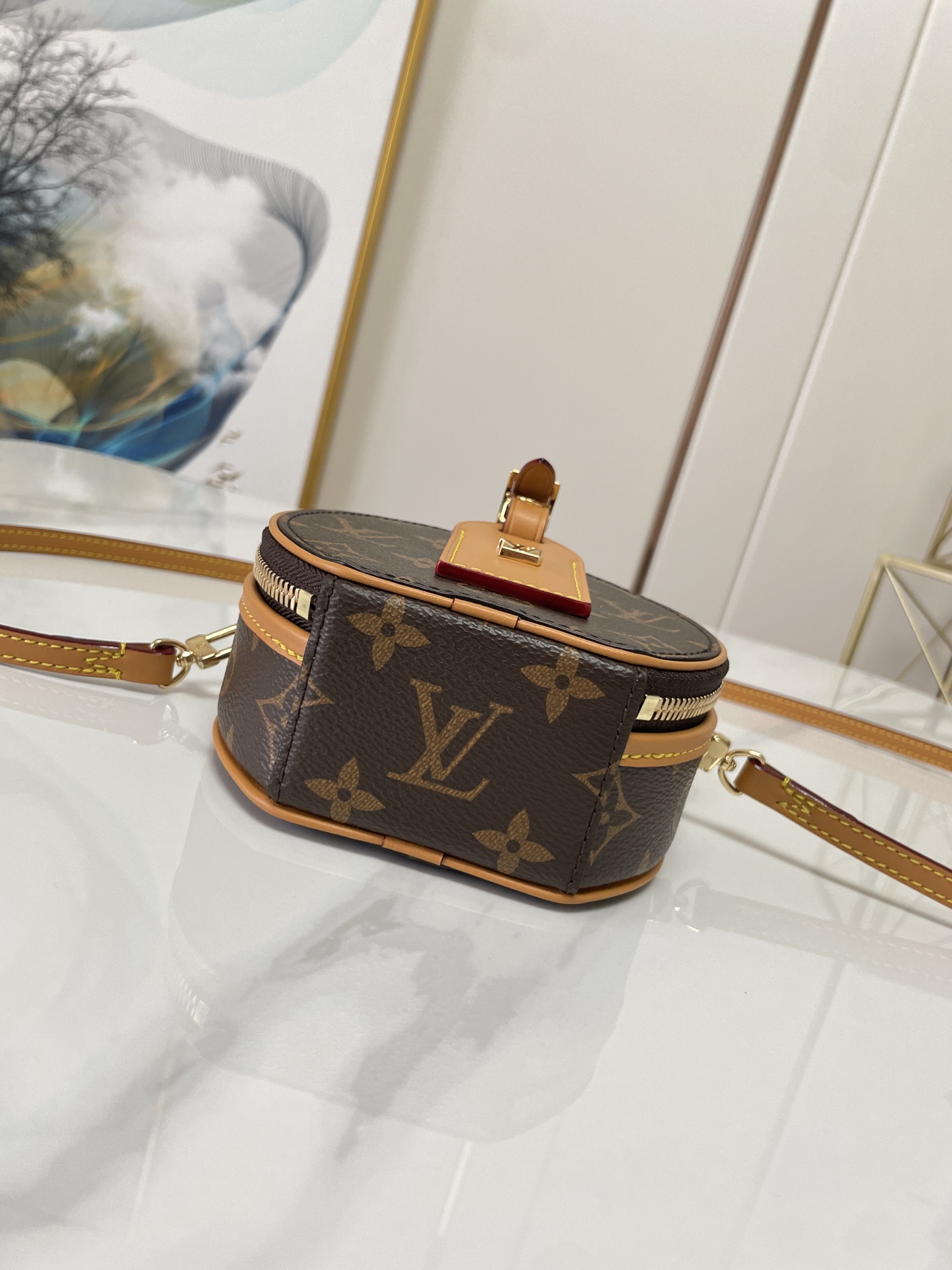 Louis Vuitton Boite Chapeau M446991:1High-quality replica