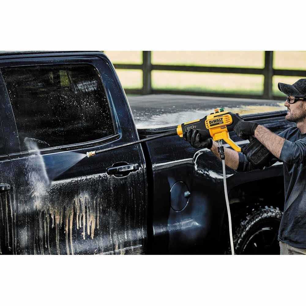 DeWalt 20V MAX 550 PSI Cordless Power Cleaner - DCPW550B - Image 3 DeWalt 20V MAX 550 PSI Cordless Power Cleaner - DCPW550B - Image 3