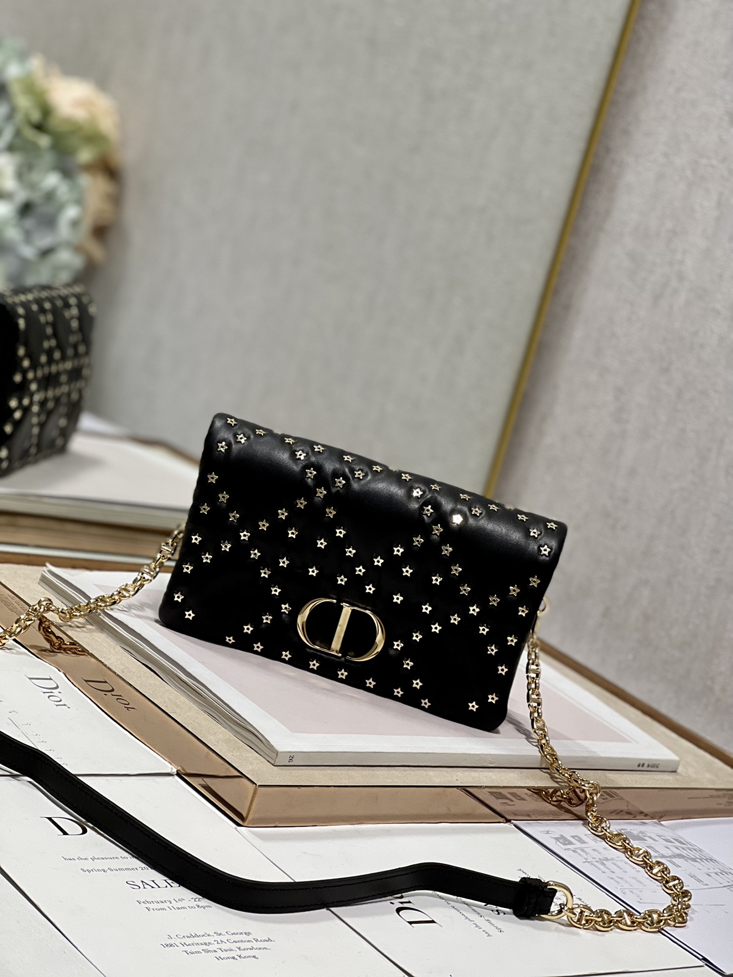 Caro Macrocannage Pouch Black/White For Women 7.5in/19.5cm S5135BNHH_M9001:1High-quality replica