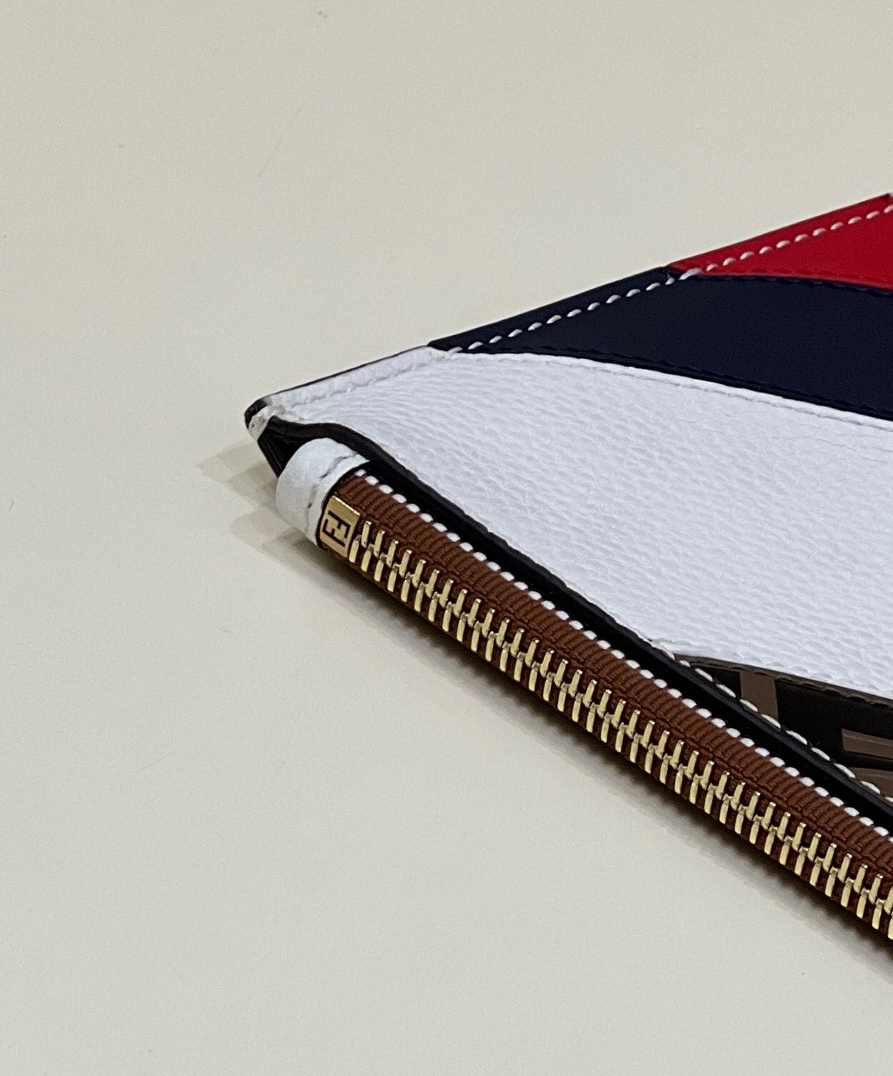 Fendi clutch - Replicaclubs