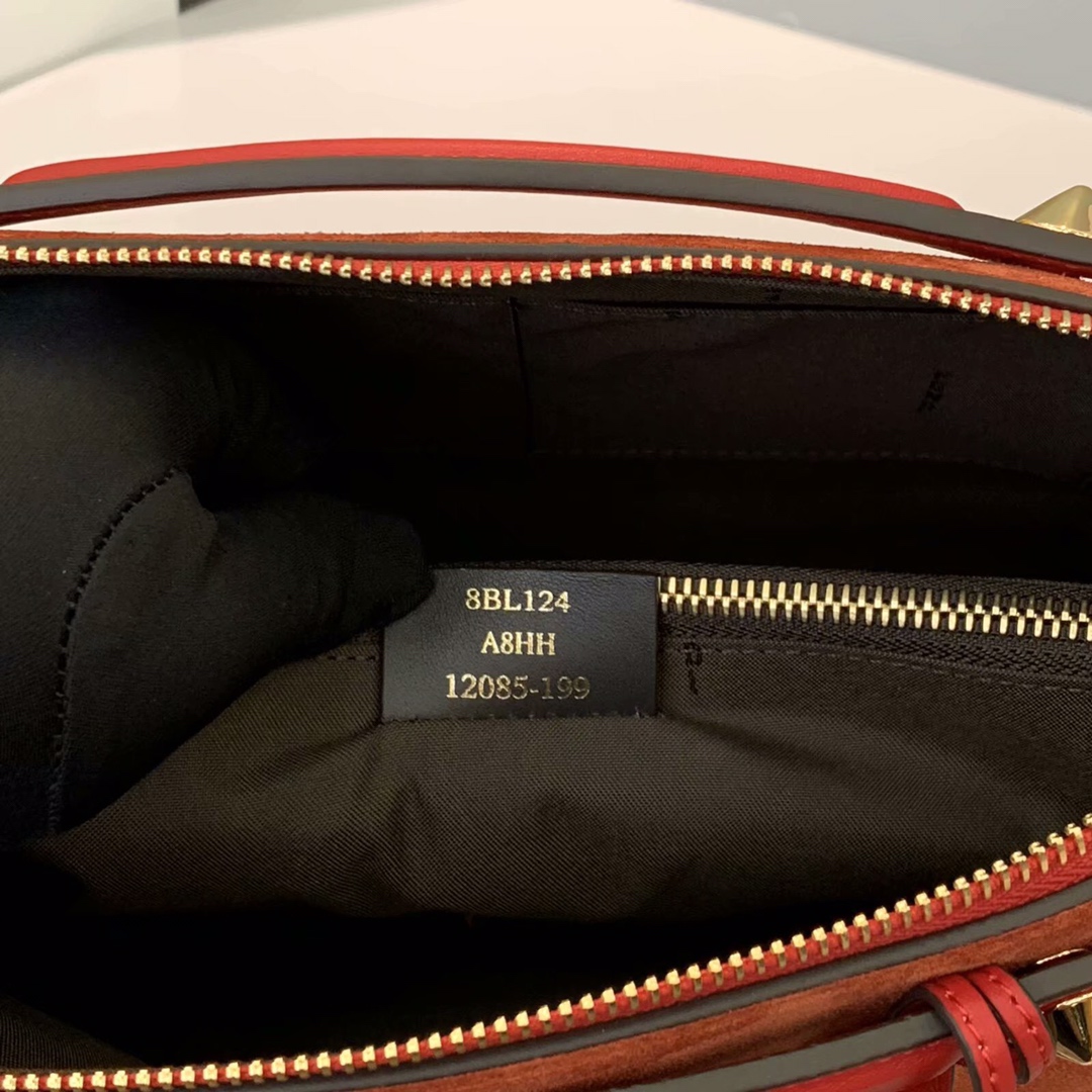 FENDI BY THE WAY - Replicaclubs