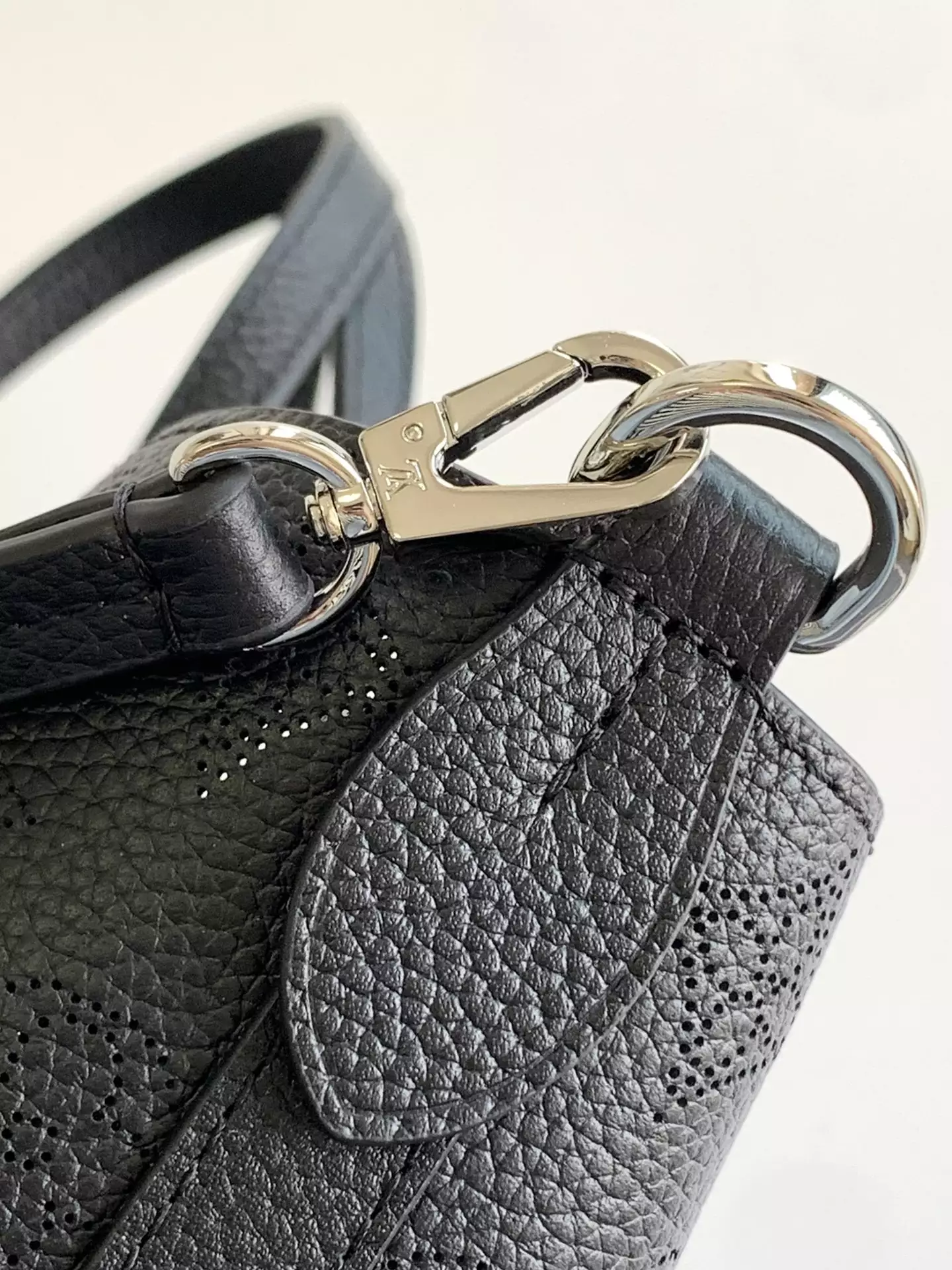 Blossom PM Mahina Black Leather1:1High-quality replica