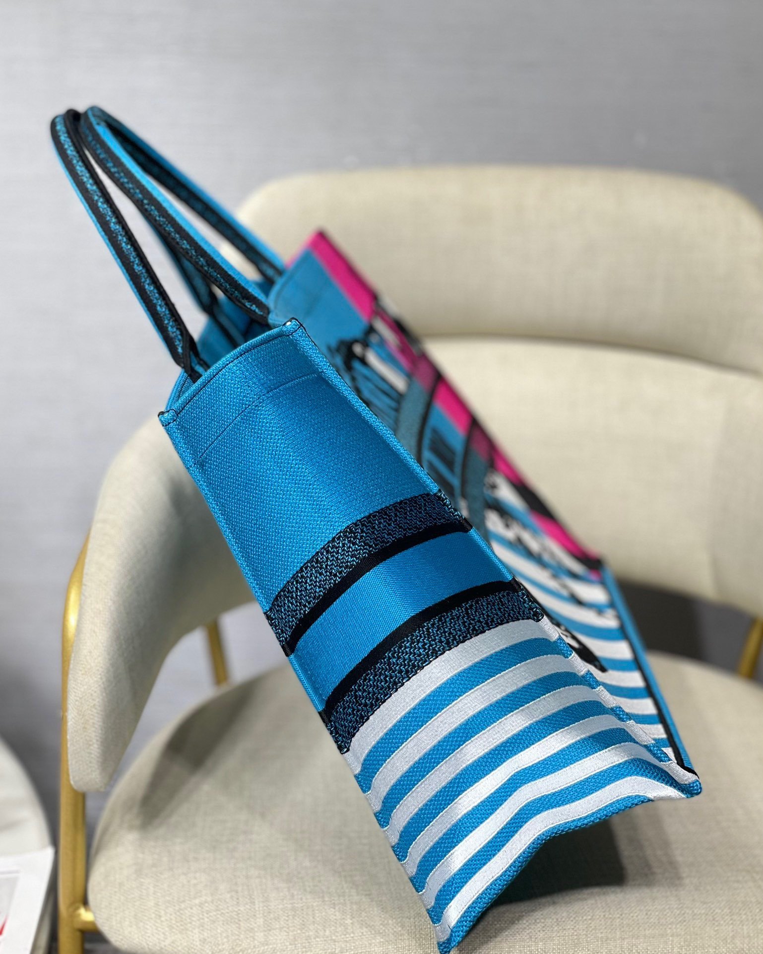 Christian Dior Large Dior Book Tote Blue And Pink, For Women, Women’s Handbags 16.5in/42cm CD1:1High-quality replica