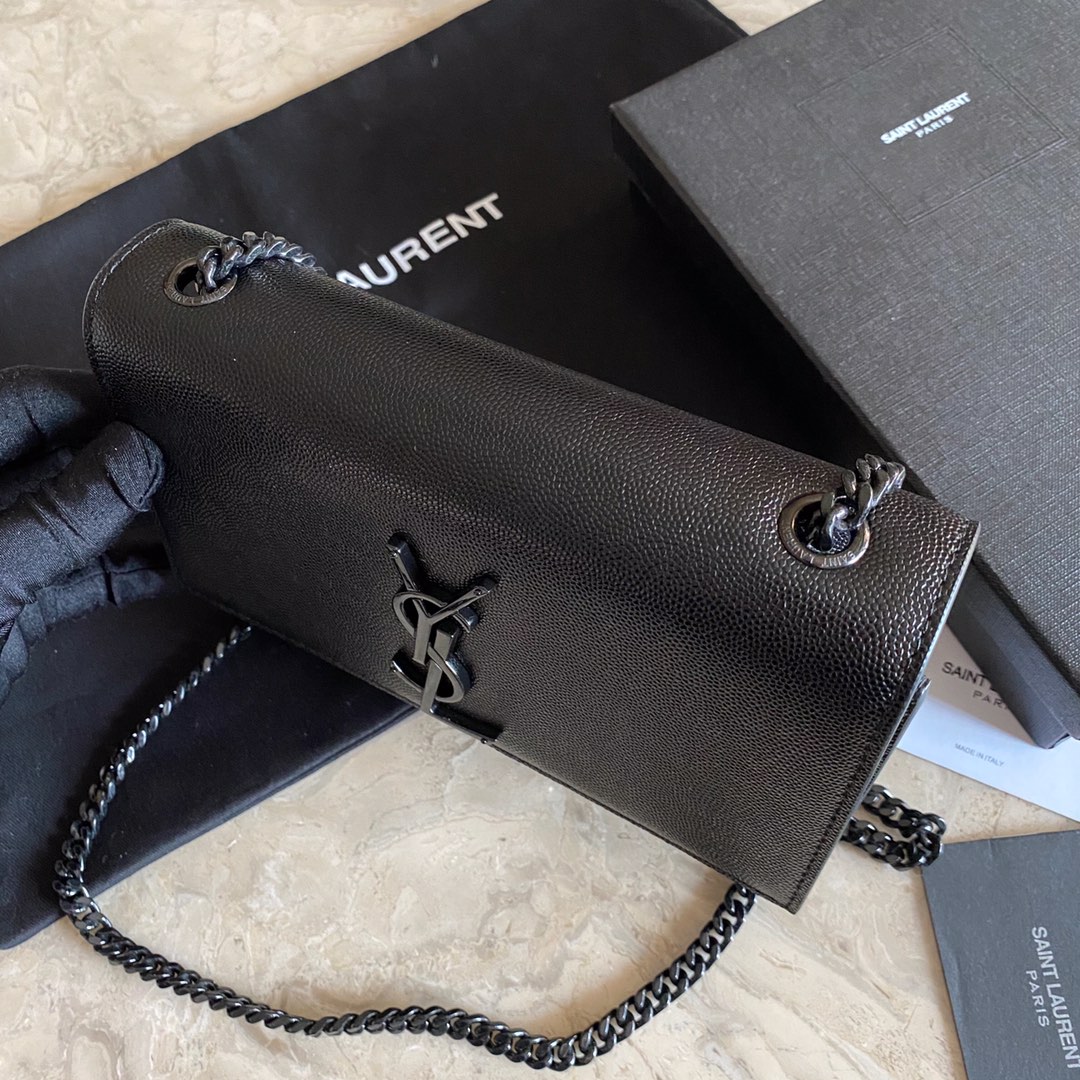 MONOGRAM CHAIN WALLET IN CROCODILE EMBOSSED SHINY LEATHER1:1High-quality replica