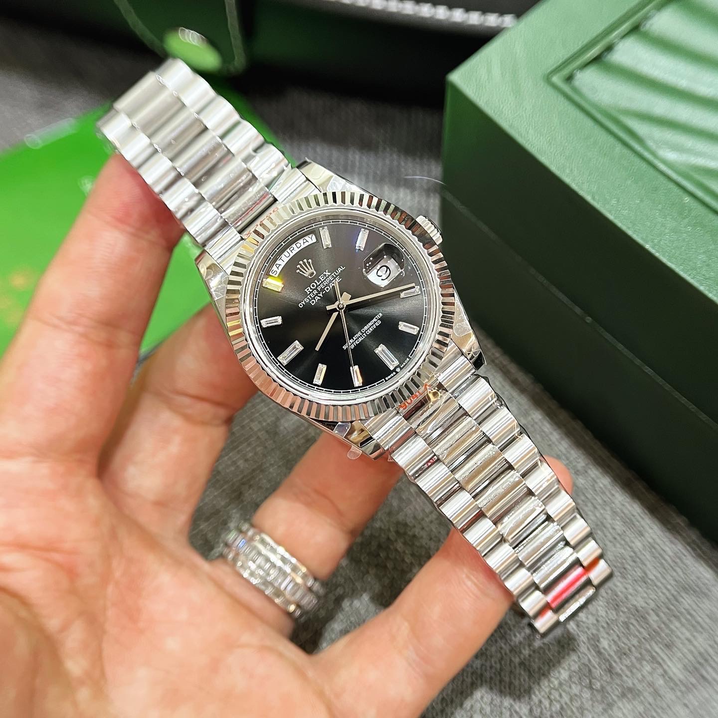 Rolex Replica 1:1 Watch Day-Date 228236 Black Dial With Stone Number GM Factory 40mm - Top club