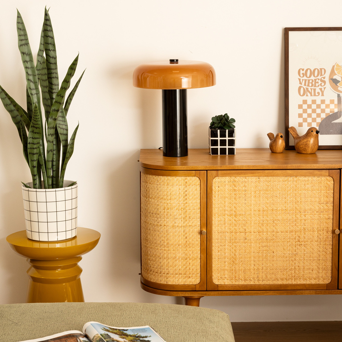 Cylindrical lamp "Jody" Glass, Amber, H.37 cm