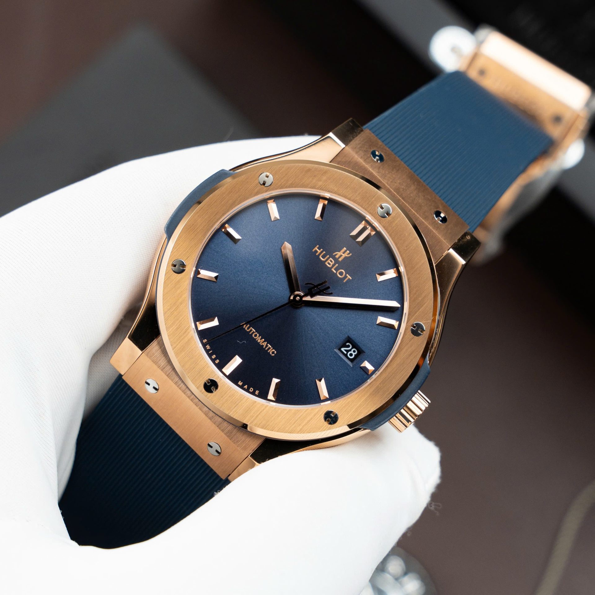 Hublot Copies Watches Classic Fusion King Gold Dial Blue Movement SW300 Rubber Strap 42mm - Elite Watch Atelier