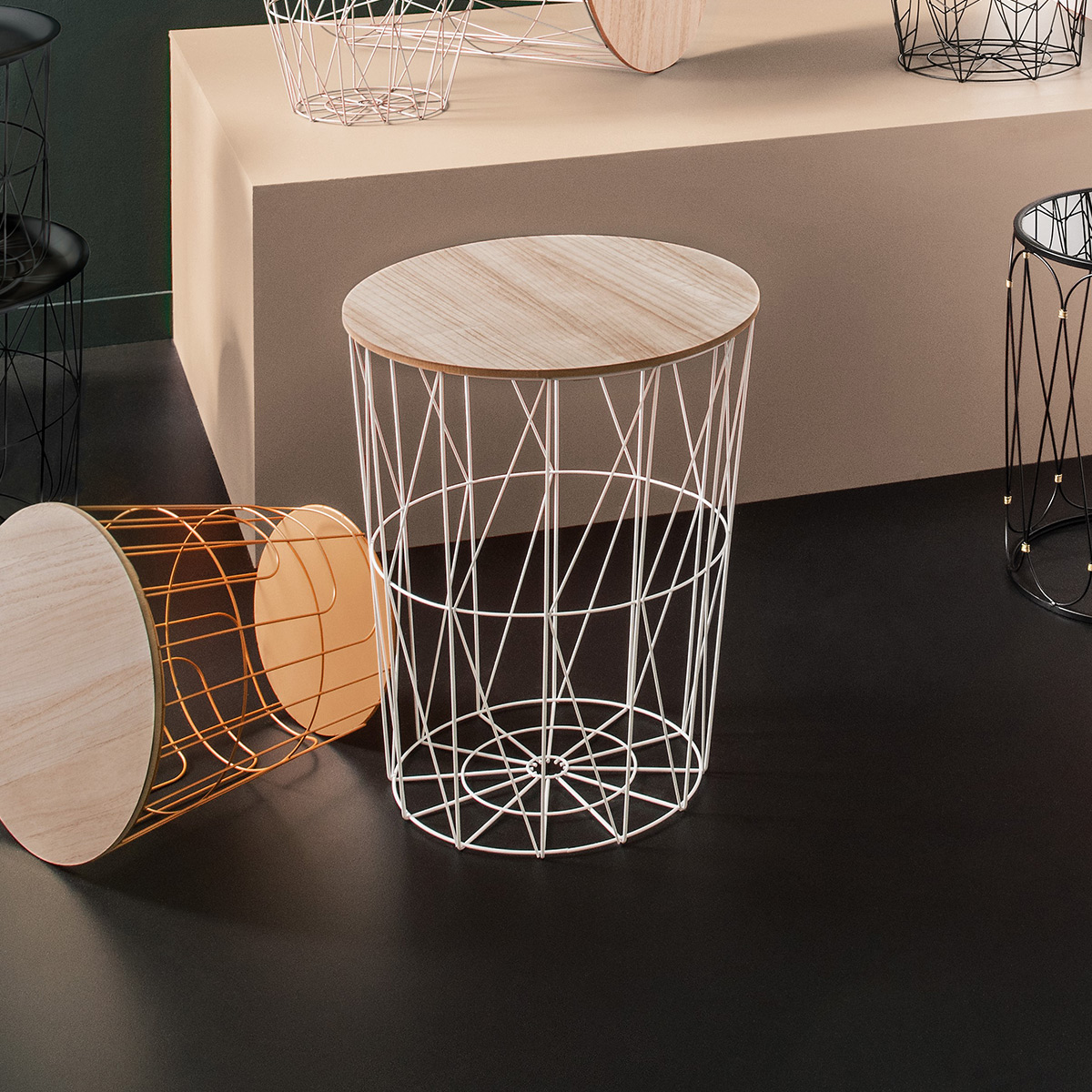 Side table "Kumi" Black, D.47 cm