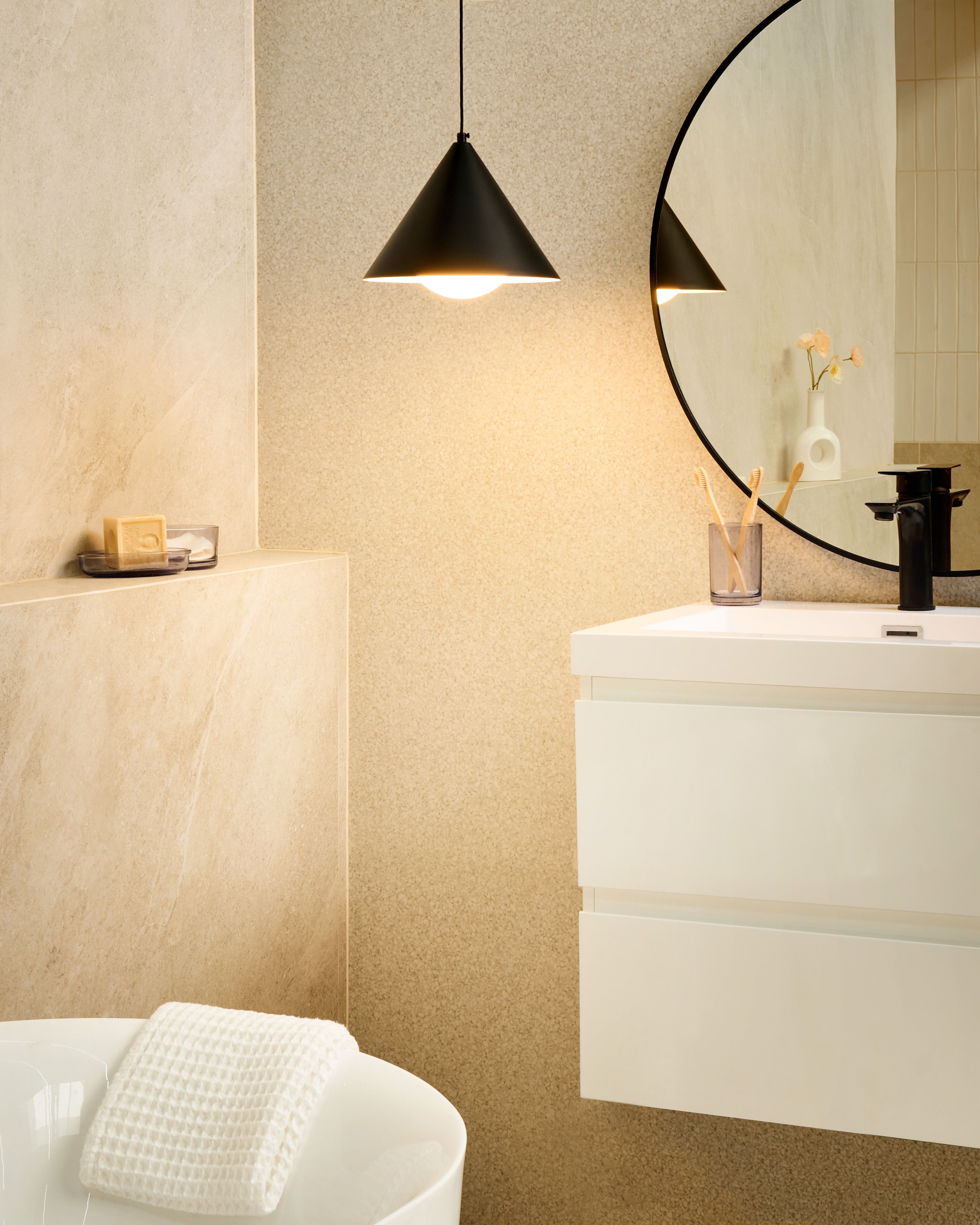 Pendant Lamp LEYRE Metal Black