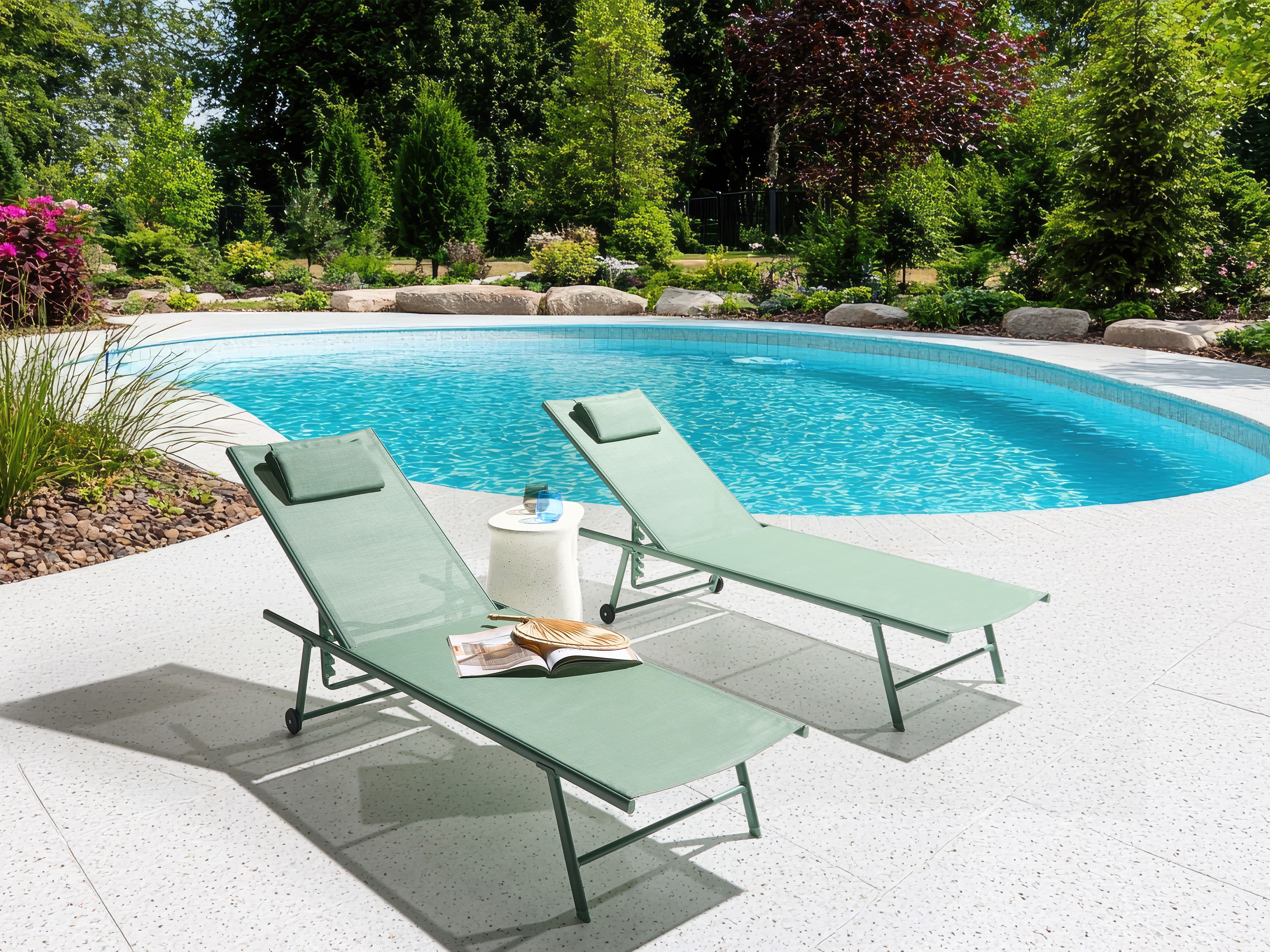 Set of 2 Sun Loungers SORONI Metal Light Green