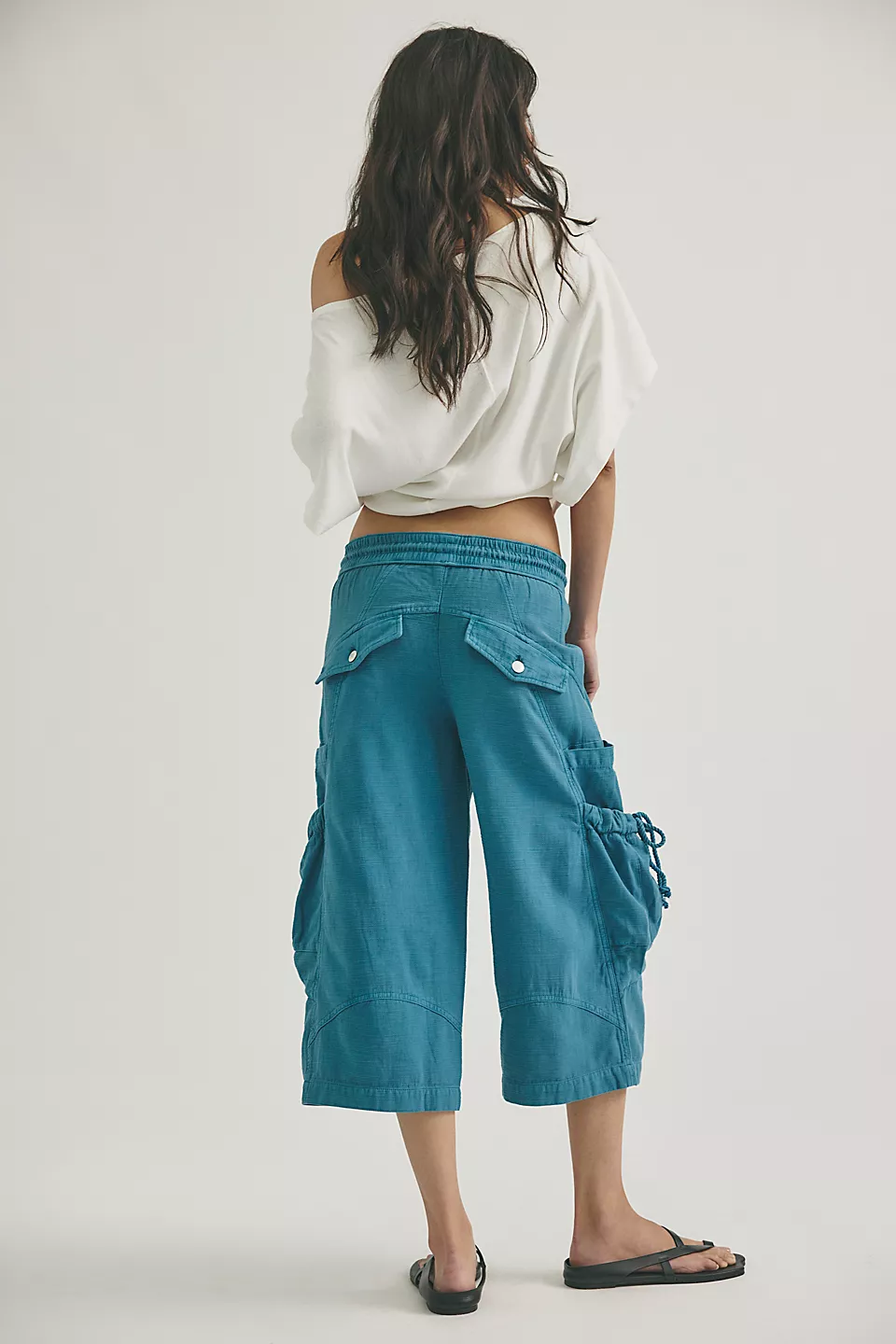 We The Free Ashton Crop Pull-On Cargo Pants