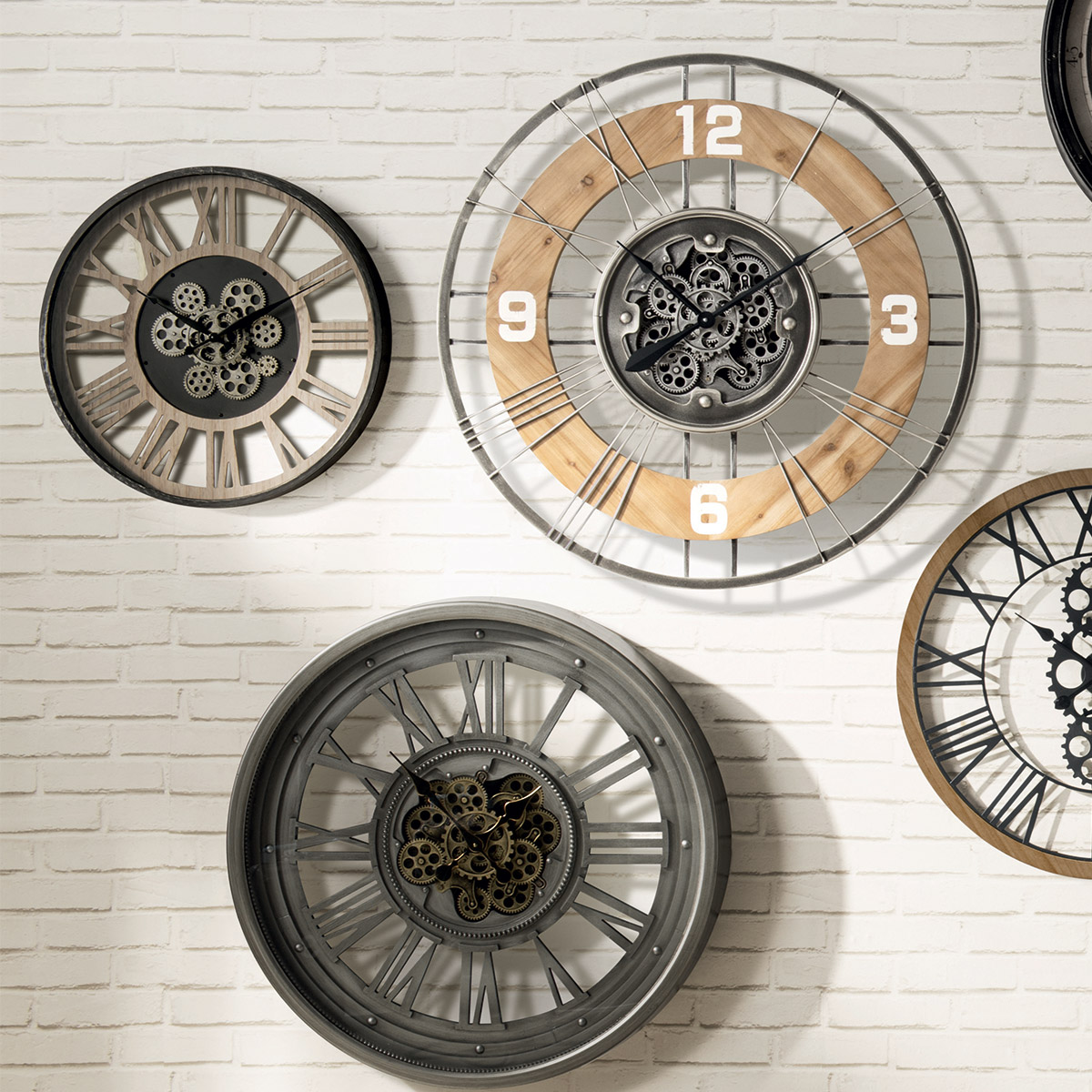 Clock"Paul" Black, D.57 cm