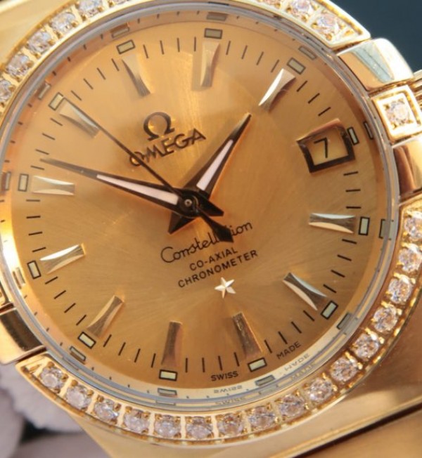 Replica Omega V6 Constellation YG Dial Diamonds Bezel YG Bracelet A2500 - Top club