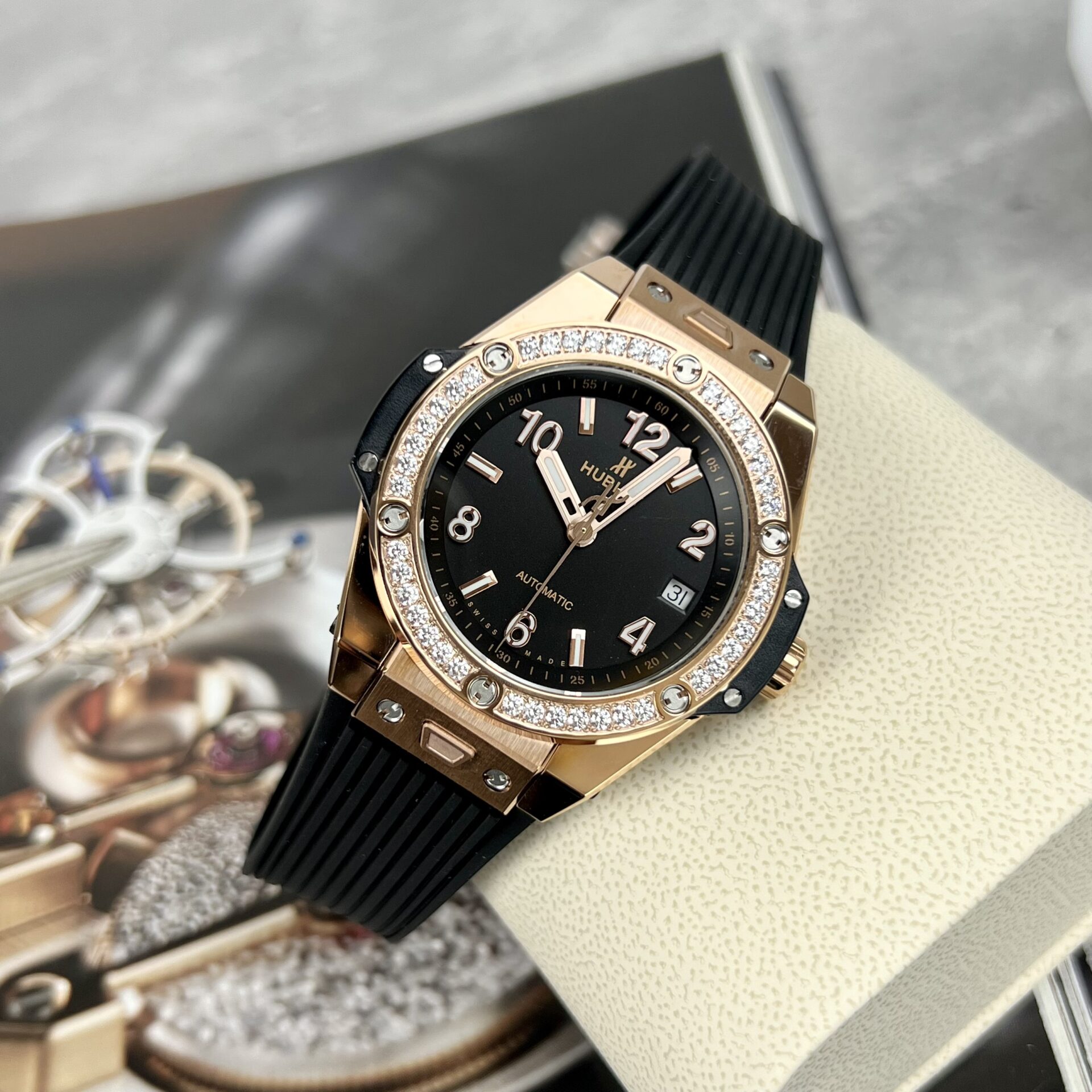 Hublot Replica 1:1 Watch Big Bang One Click King Gold Diamond Bezel HBF 39mm - Elite Watch Atelier
