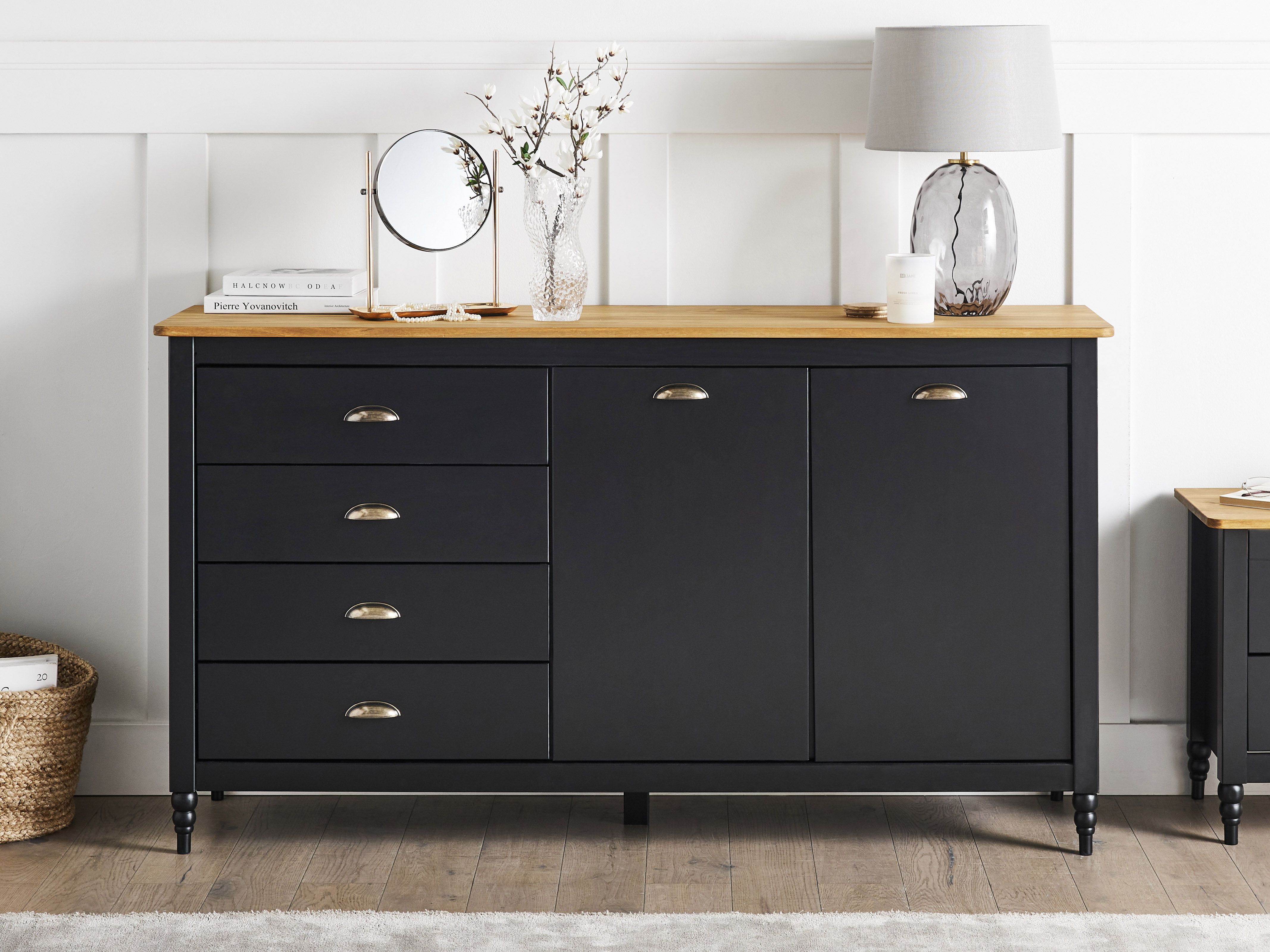 2 Door Sideboard SHILLINGTON Pine Wood Black