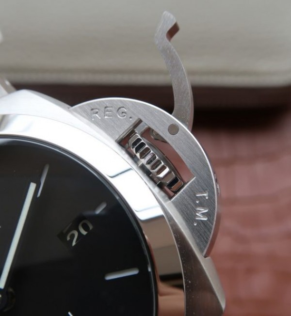 Replica Panerai SF PAM732 Softbank Team Japan Leather Strap P9010 - Top club