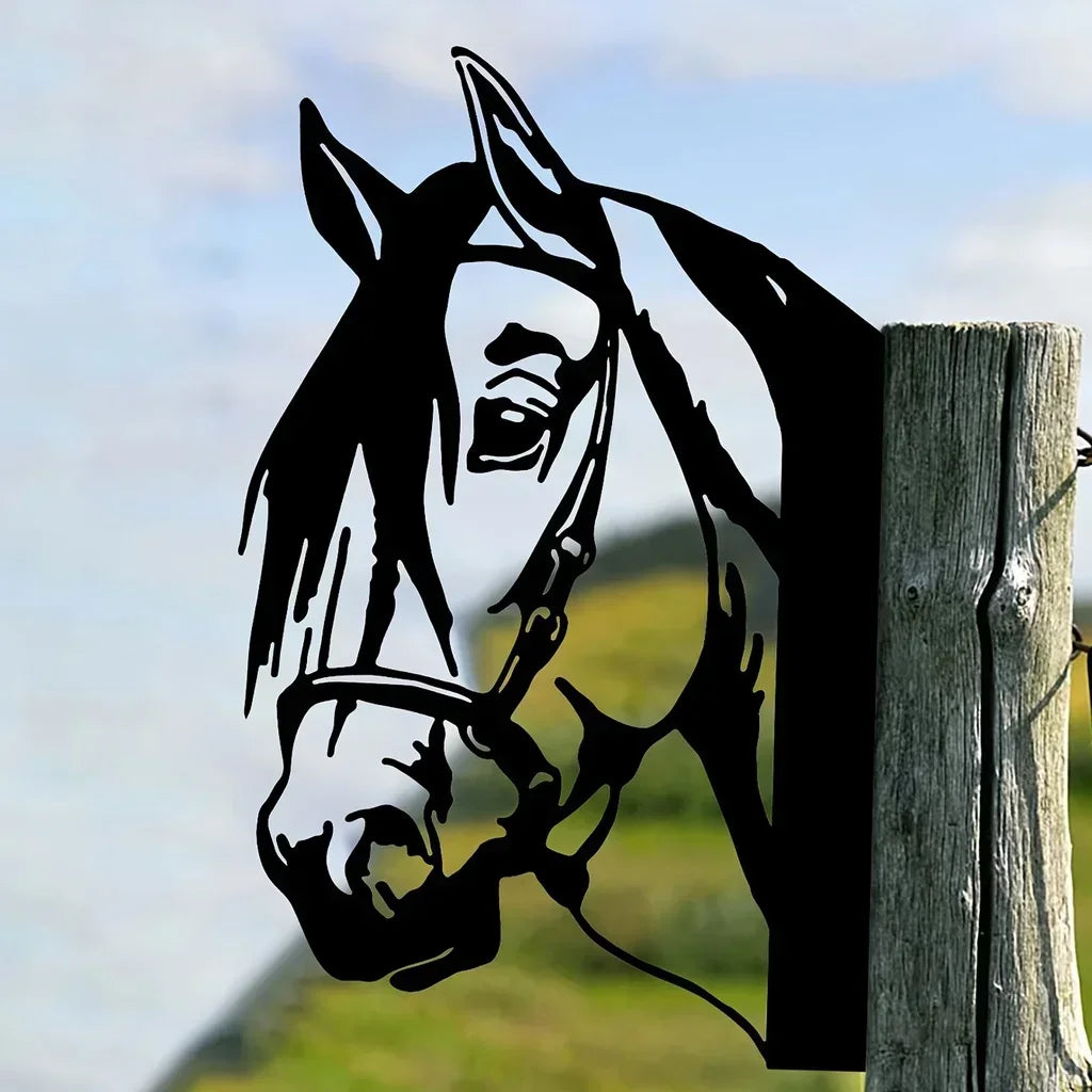 EquiElegance | Luxe Ijzeren Paard Silhouet voor Tuin en Hek Decoratie