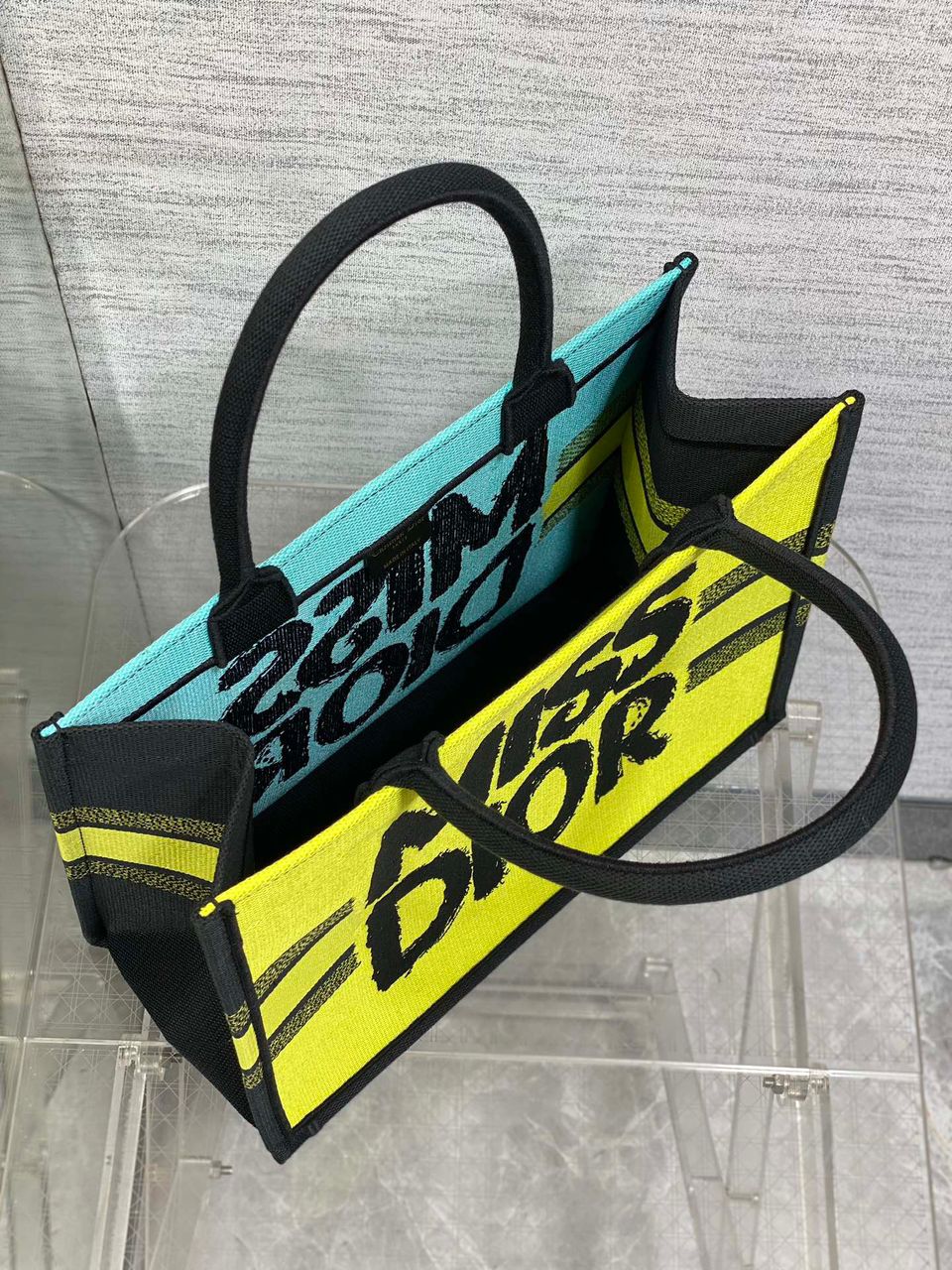 Dior Medium Book Tote Bag Two-Tone Green And Blue For Women 36cm/14in – M1296ZEZY_M07I1:1High-quality replica