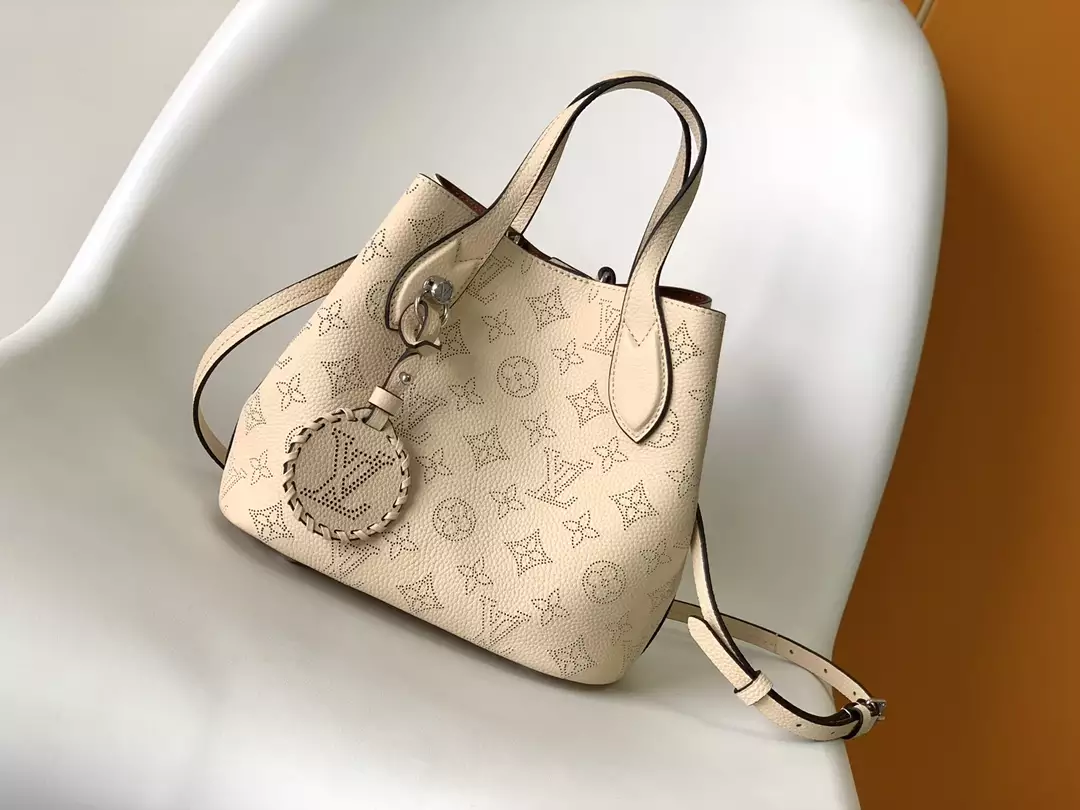 Blossom PM Mahina Crème Beige Leather1:1High-quality replica