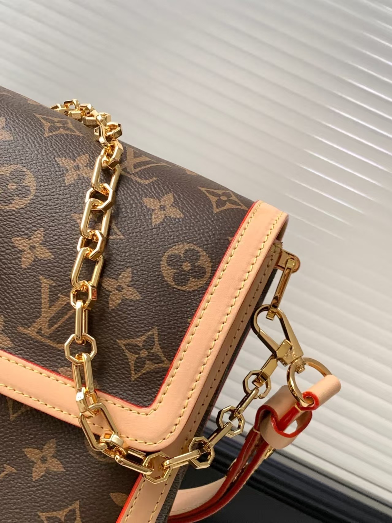 Louis Vuitton Dauphine Soft GM Bag1:1High-quality replica