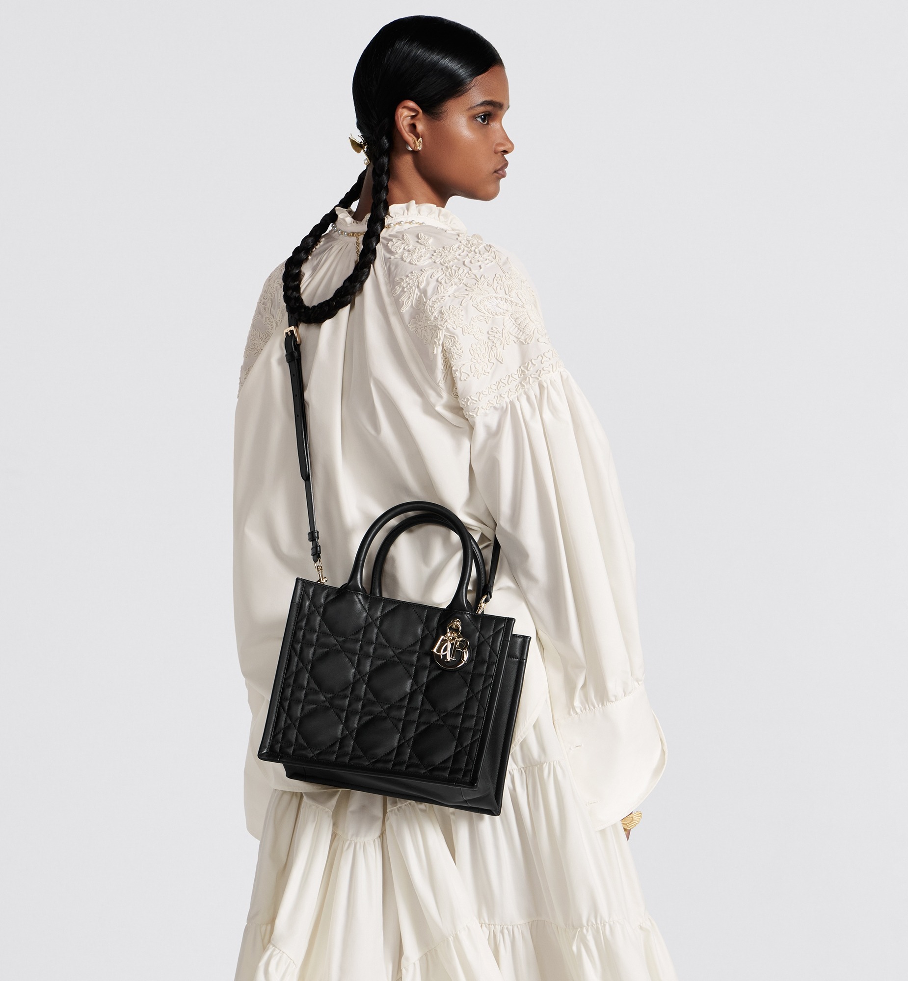 Christian Dior Small Dior Book Tote Bag Black For Women M1325OWHP_M900 – 26.5 Cm/ 10.5 Inches1:1High-quality replica