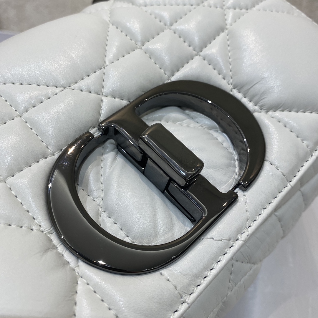 Christian Dior Mini Dior Caro Bag Latte Matte Padded Macrocannage, Latte White, For Women Women’s Handbags, Crossbody Bags, 20cm CD1:1High-quality replica
