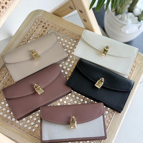Bagsdubai.com1:1High-quality replica
