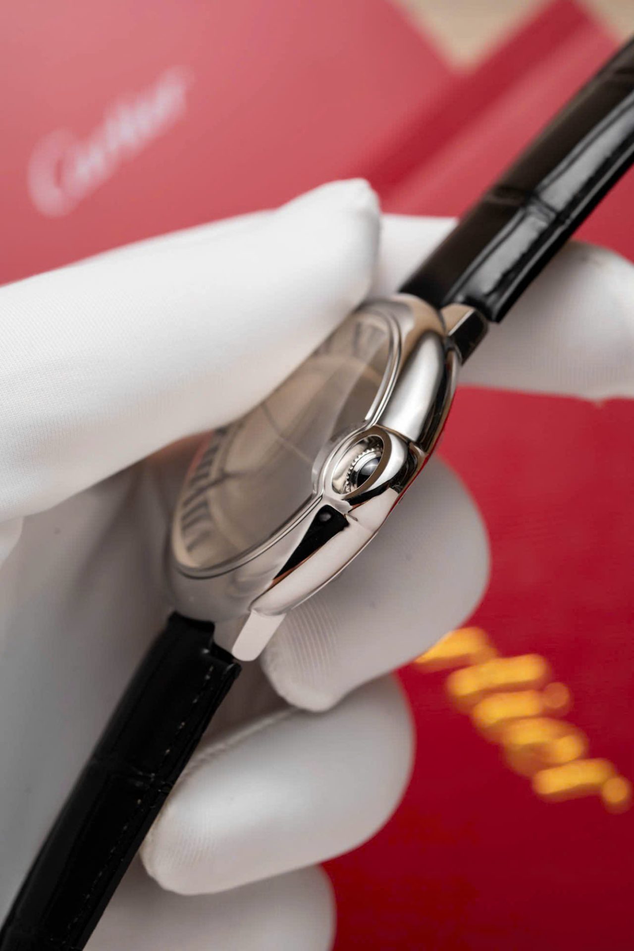 Cartier Replica Watch Ballon Bleu Men s White Dial Leather Strap 42mm - Top club