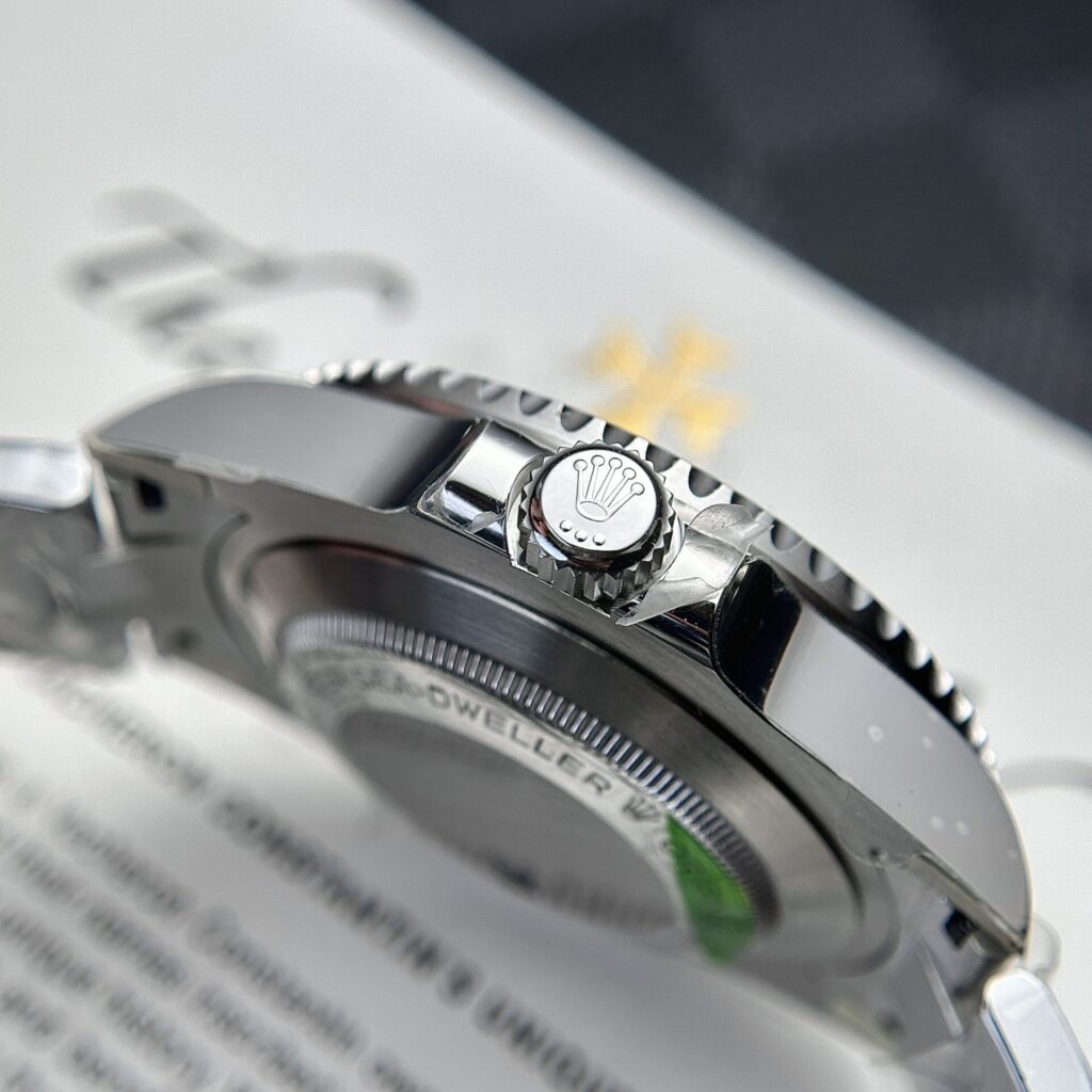 Rolex Replica Watch Sea-Dweller 126600 Black Dial VS Factory 43mm - Top club