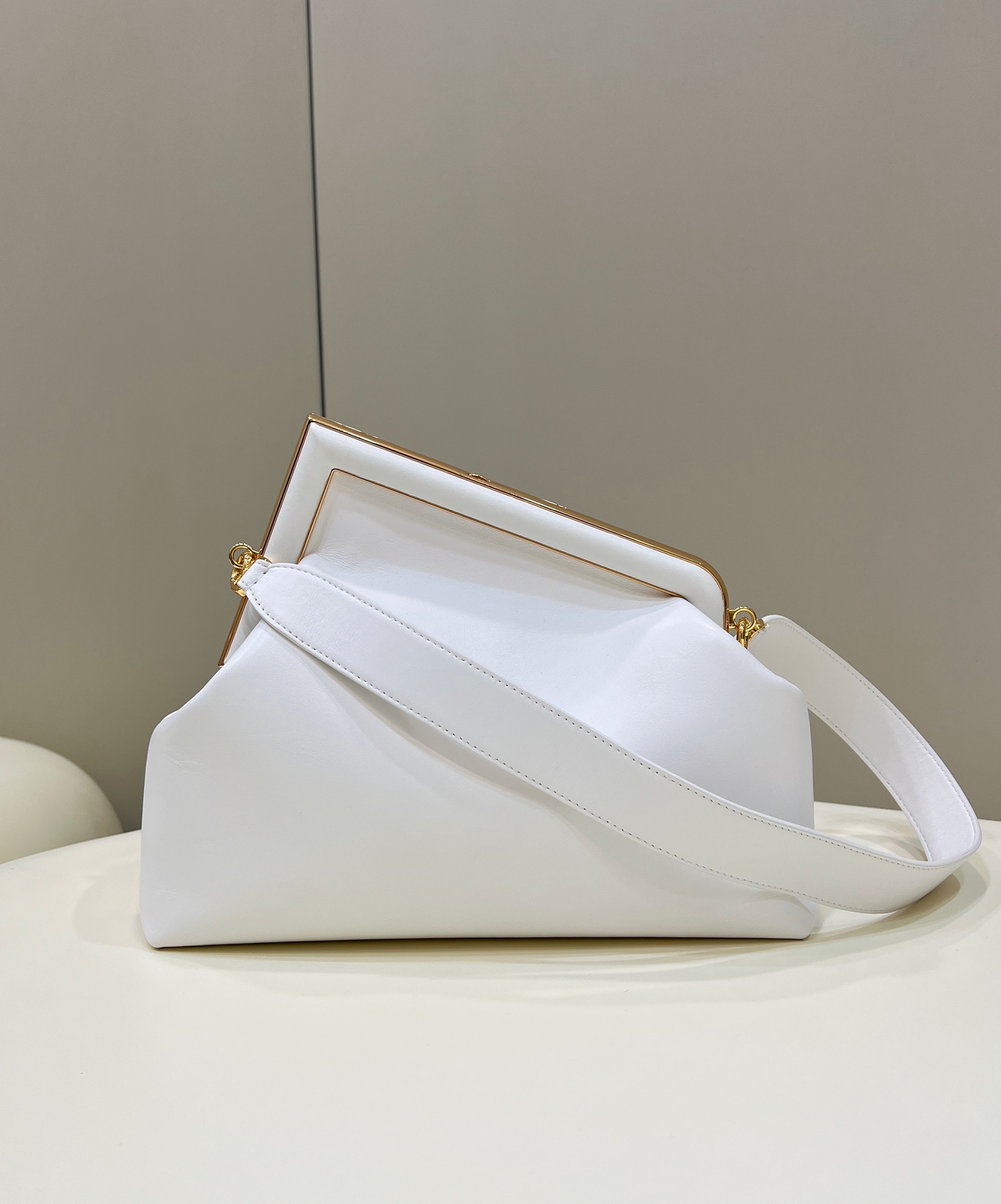 Fendi First - Replicaclubs