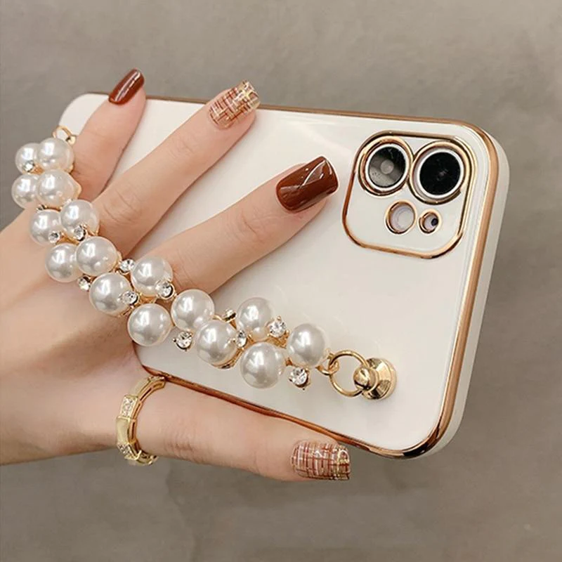 Gloss Pearl Chain iPhone Case - Wholesale & Influencer