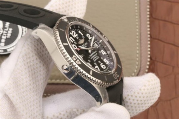 Replica Breitling SuperOcean  II 44mm GF Black Dial Black Rubber Strap A2824 - Top club