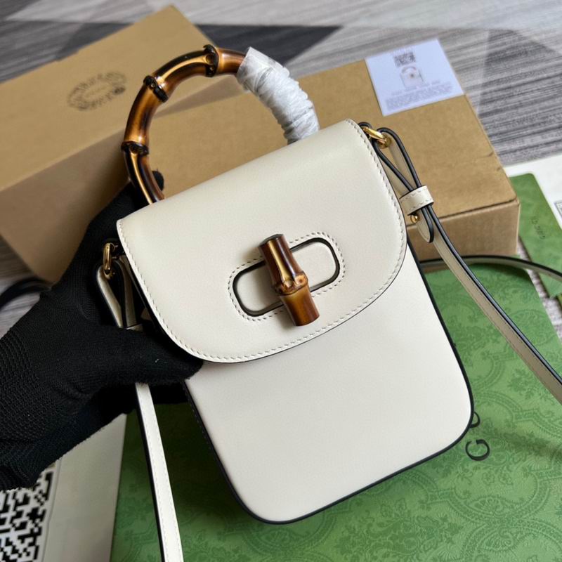 Bamboo mini handbag White leather – GB0451:1High-quality replica