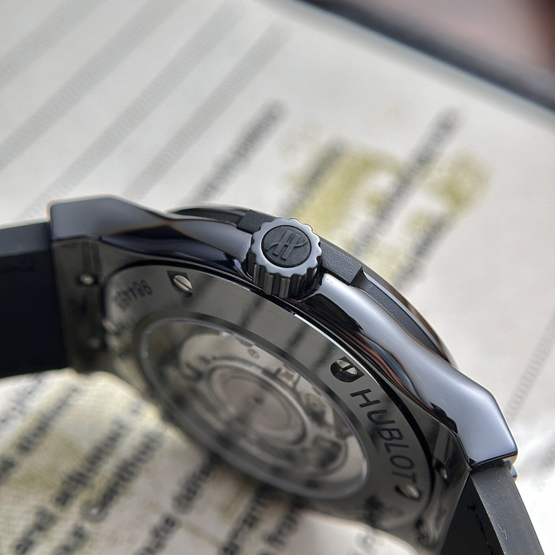 Hublot Classic Fusion Ceramic Carbon High Quality Replica Watch JJZ 42mm - Top club