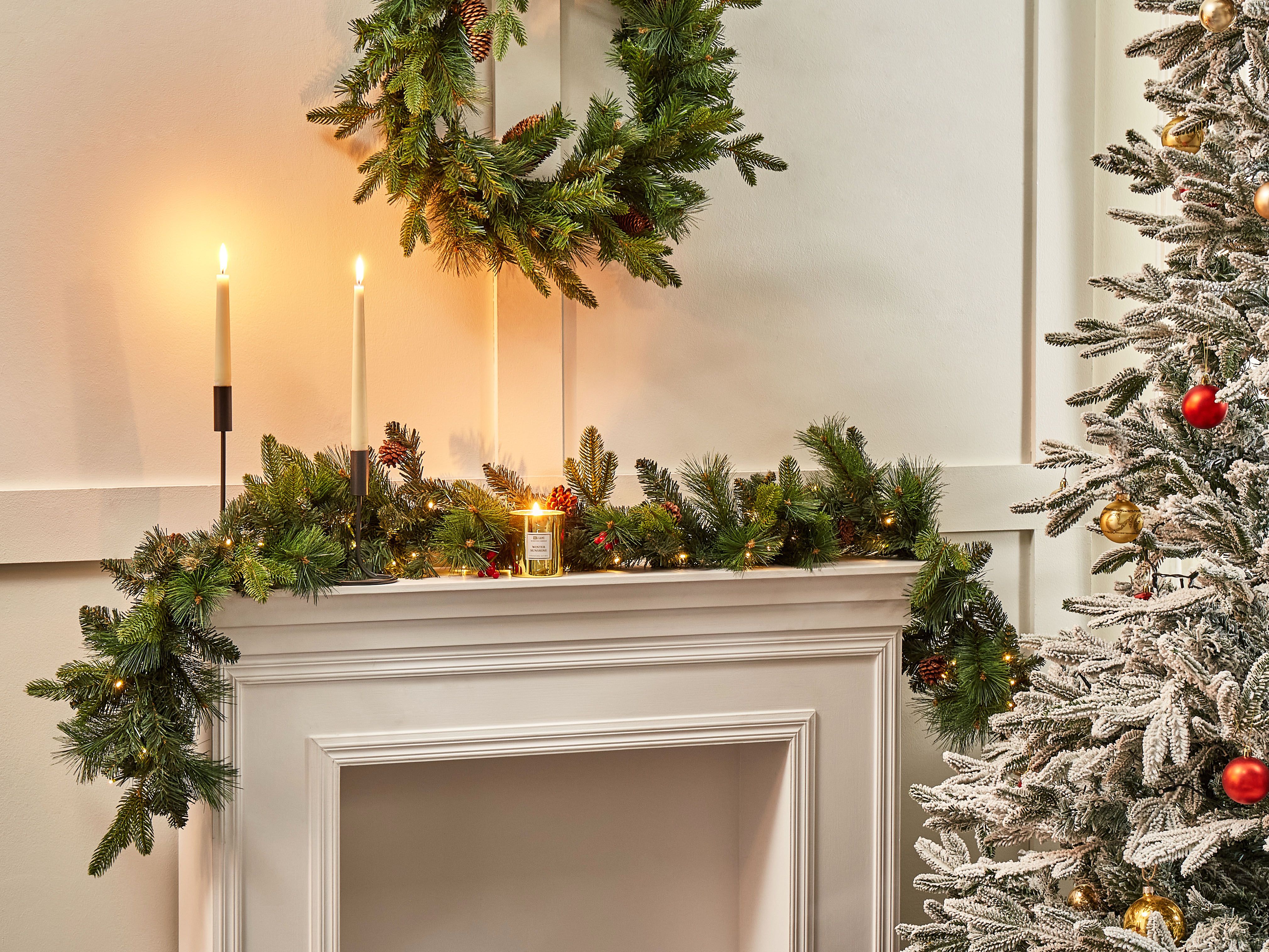 Christmas Garland LED WHITEHORN 180 cm Dark Green