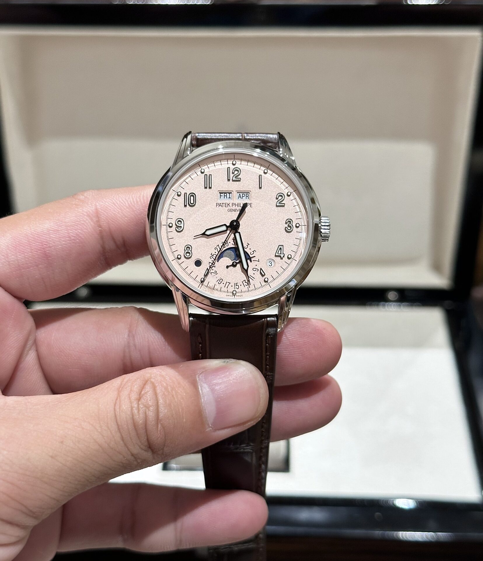 Patek Philippe Replica Watch Complications 5320G Pink Dial GRF 40mm - Elite Watch Atelier