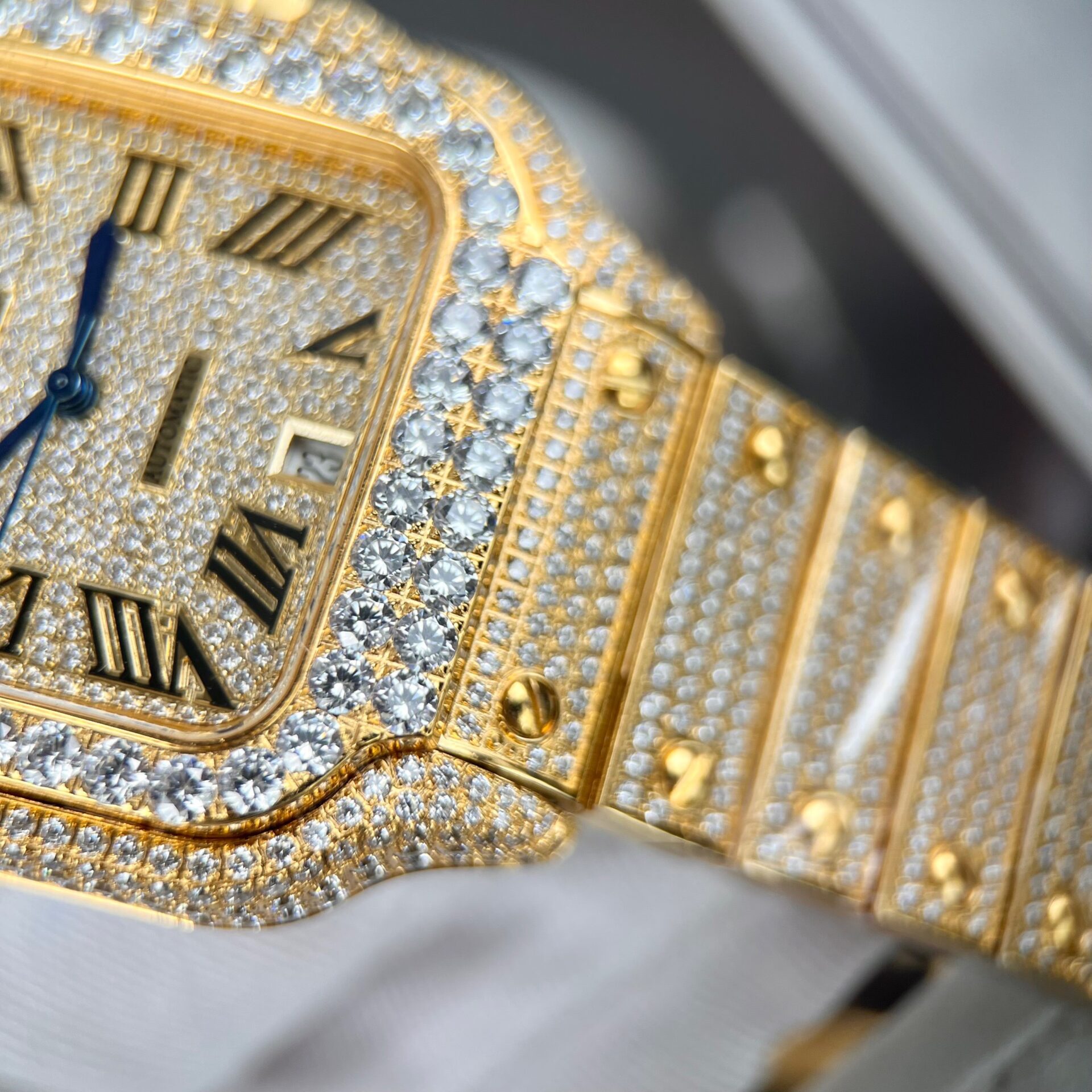 Cartier Santos Replica 1:1 Watch With Stone BV Factory 39.8mm - Top club