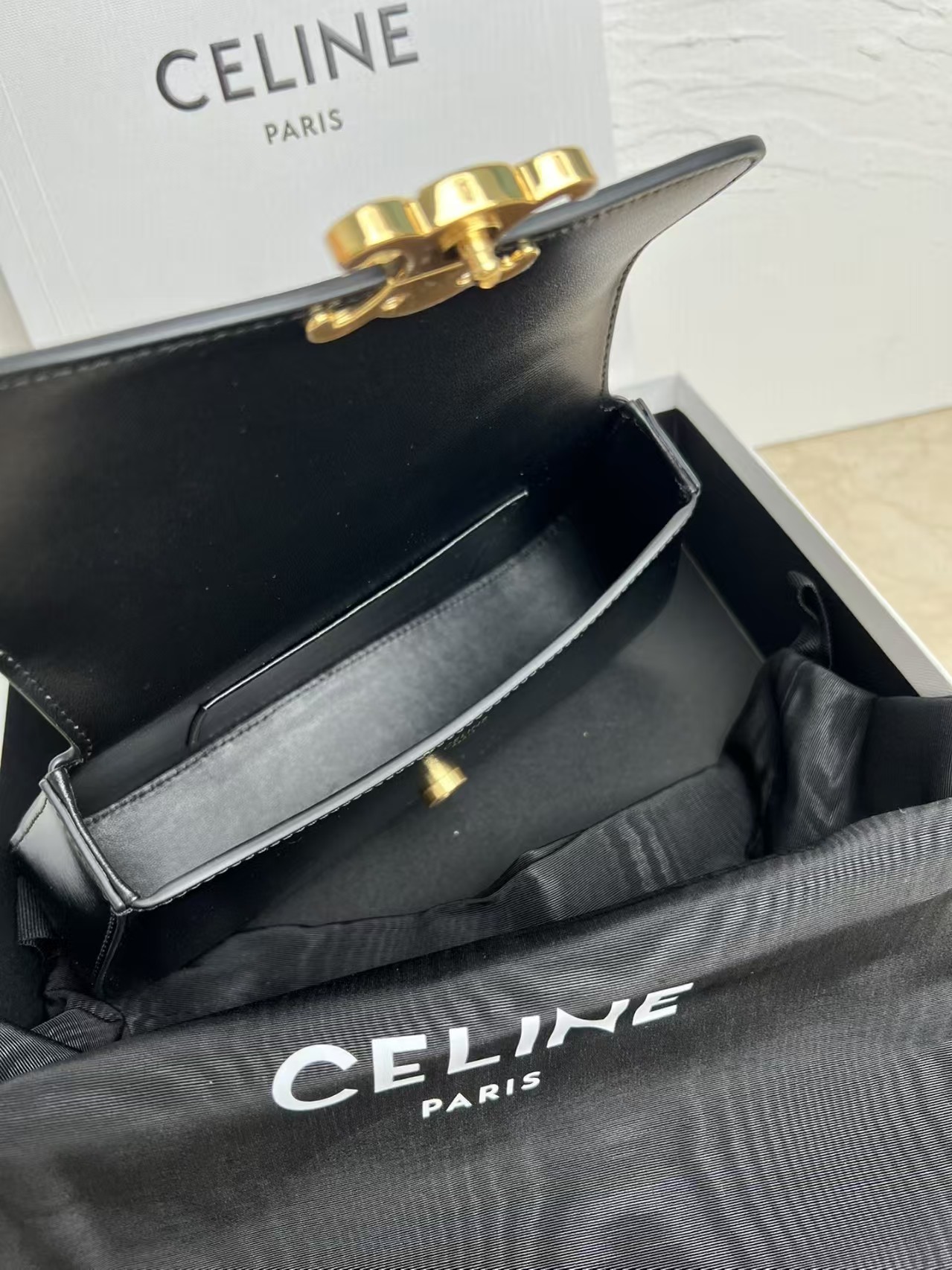 CELINE Lola Shell Shoulder Bag1:1High-quality replica
