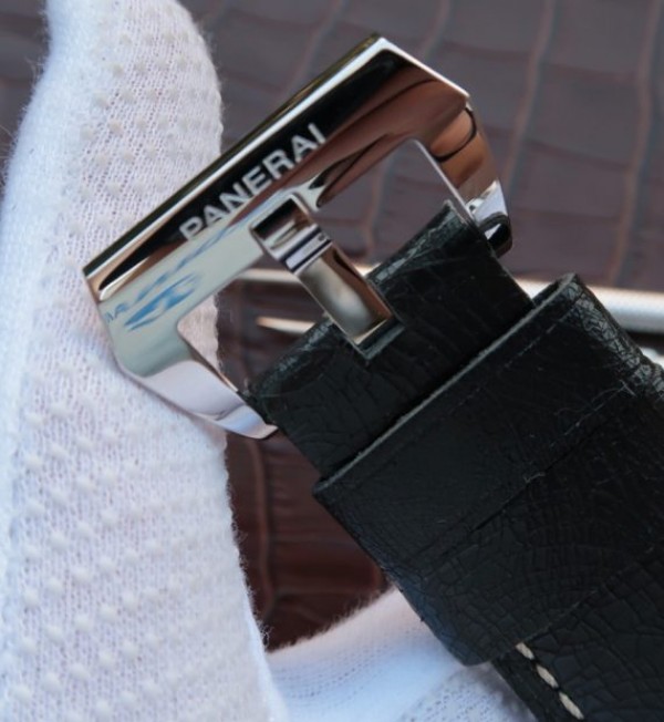 Replica Panerai XF PAM510 Black Distressed Calfskin Strap P5000 - Top club