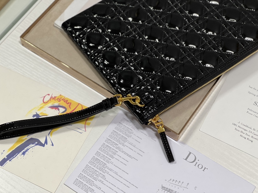 Large Caro Daily Pouch Black/Grey/Brown For Women 12in/30cm S5086UWHC_M9001:1High-quality replica