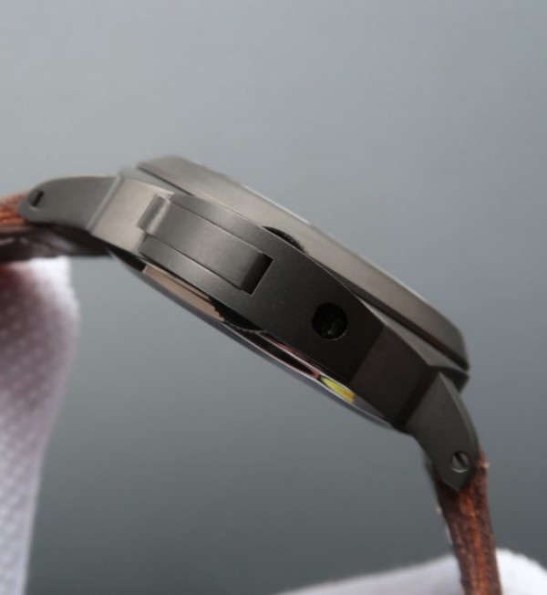 Replica Panerai XF PAM786 Brown Leather Strap P5000 - Top club