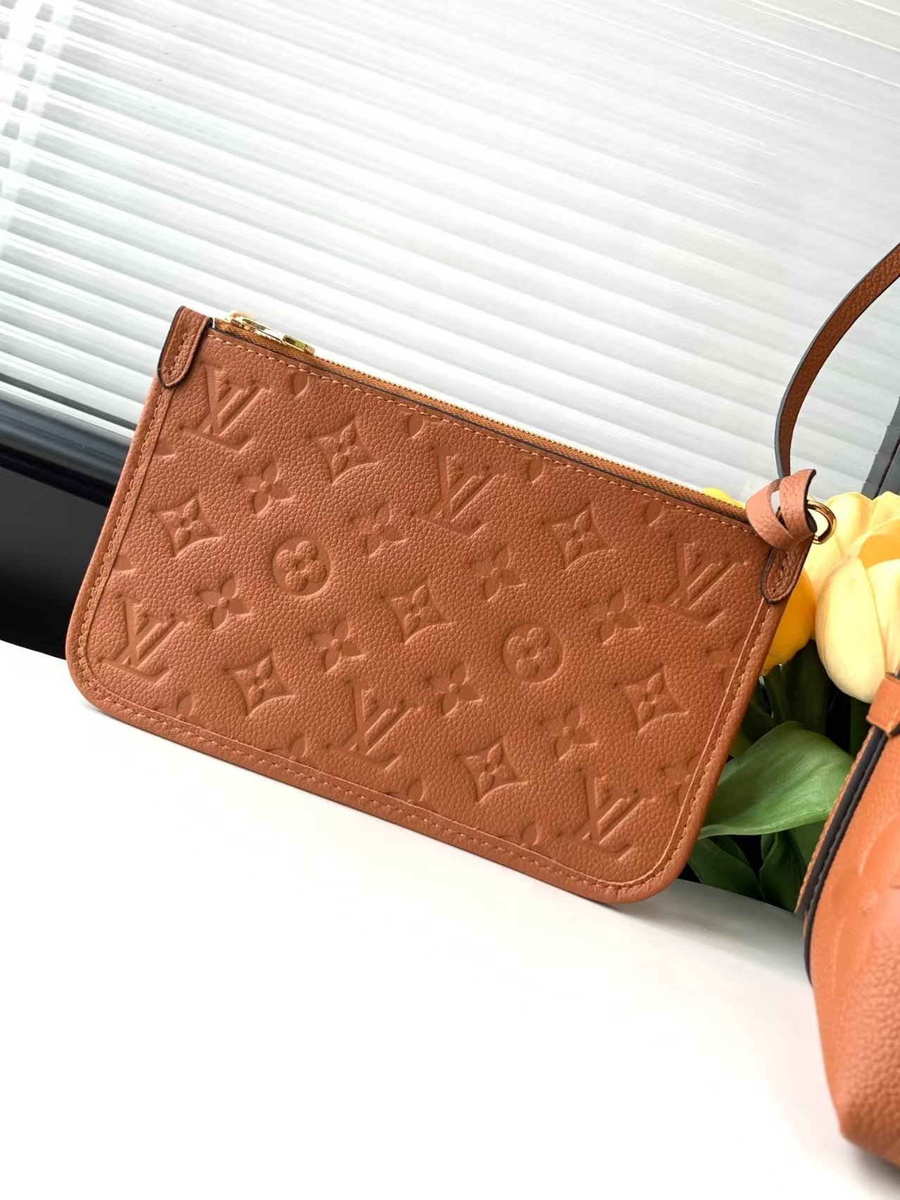 Louis Vuitton CarryAll HandBag1:1High-quality replica