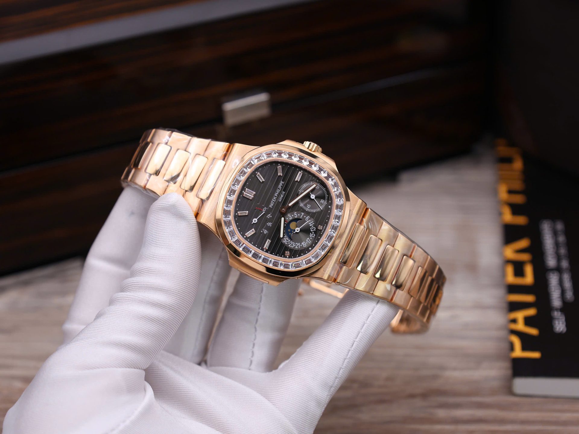 Patek Philippe Nautilus 5724R Replica Watch Custom Gold Wrapped GR Factory 40mm - Top club