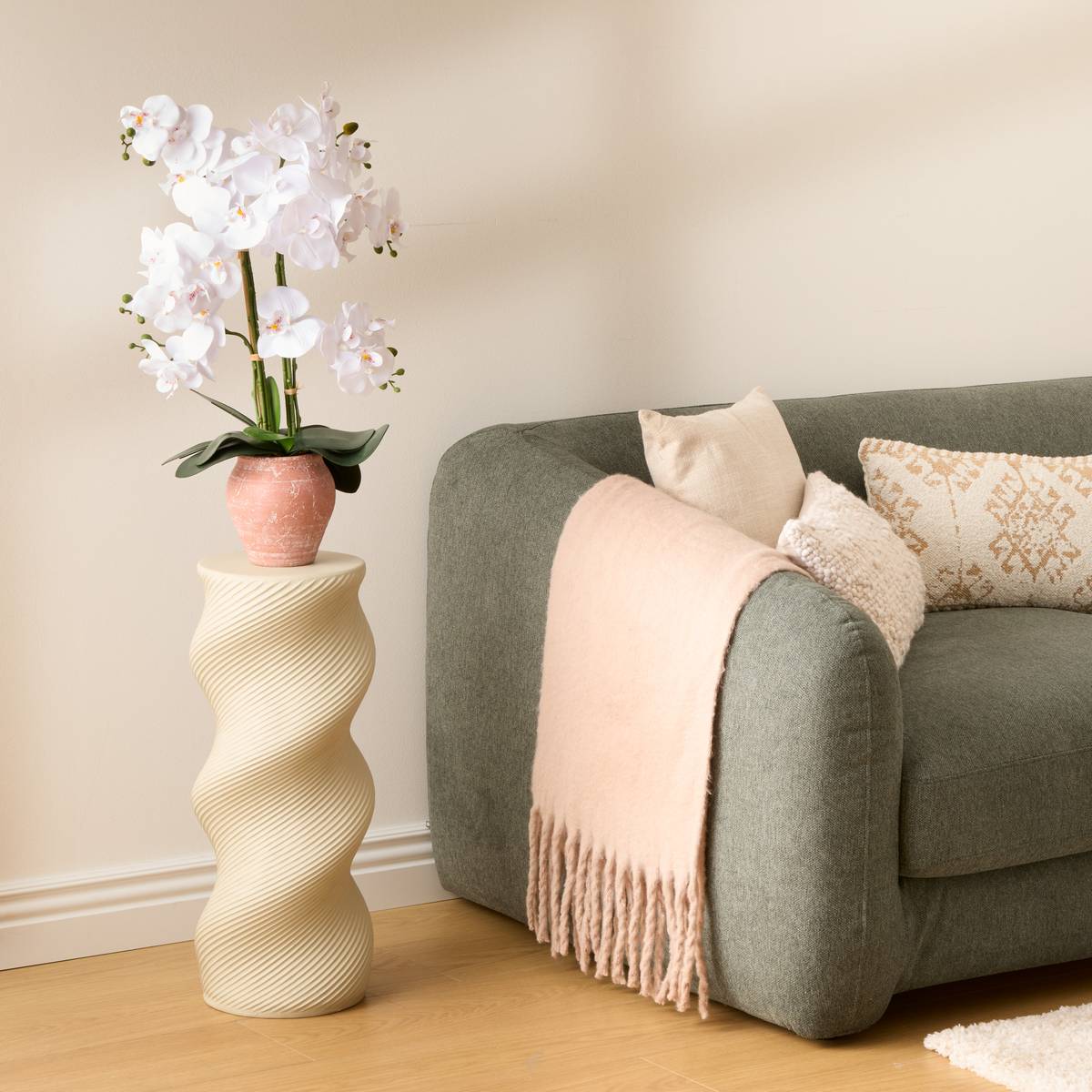 Plant stand 1 shelf "Twist" Beige, 24x24 cm